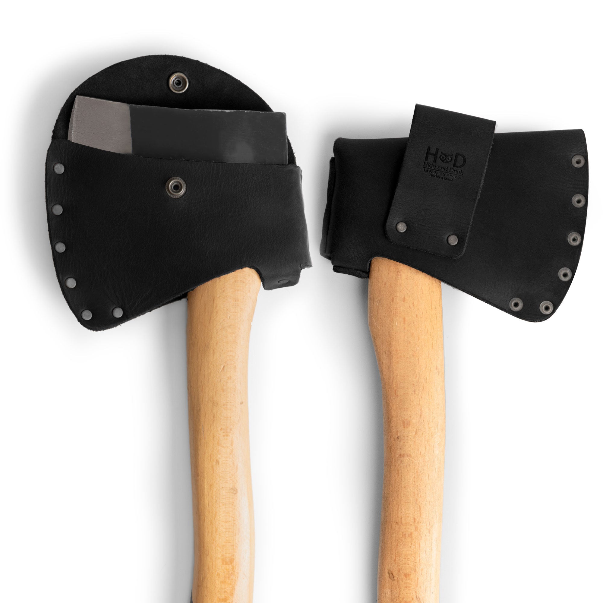 Hide & Drink Hatchet Head Sheath in black leather, designed as a stylish yet functional holster for 1.5 in. belts, perfect for storing axe heads. This unique blade cover is ideal for lumberjack work essentials, crafted with care in La Antigua Guatemala & Oaxaca Mexico.