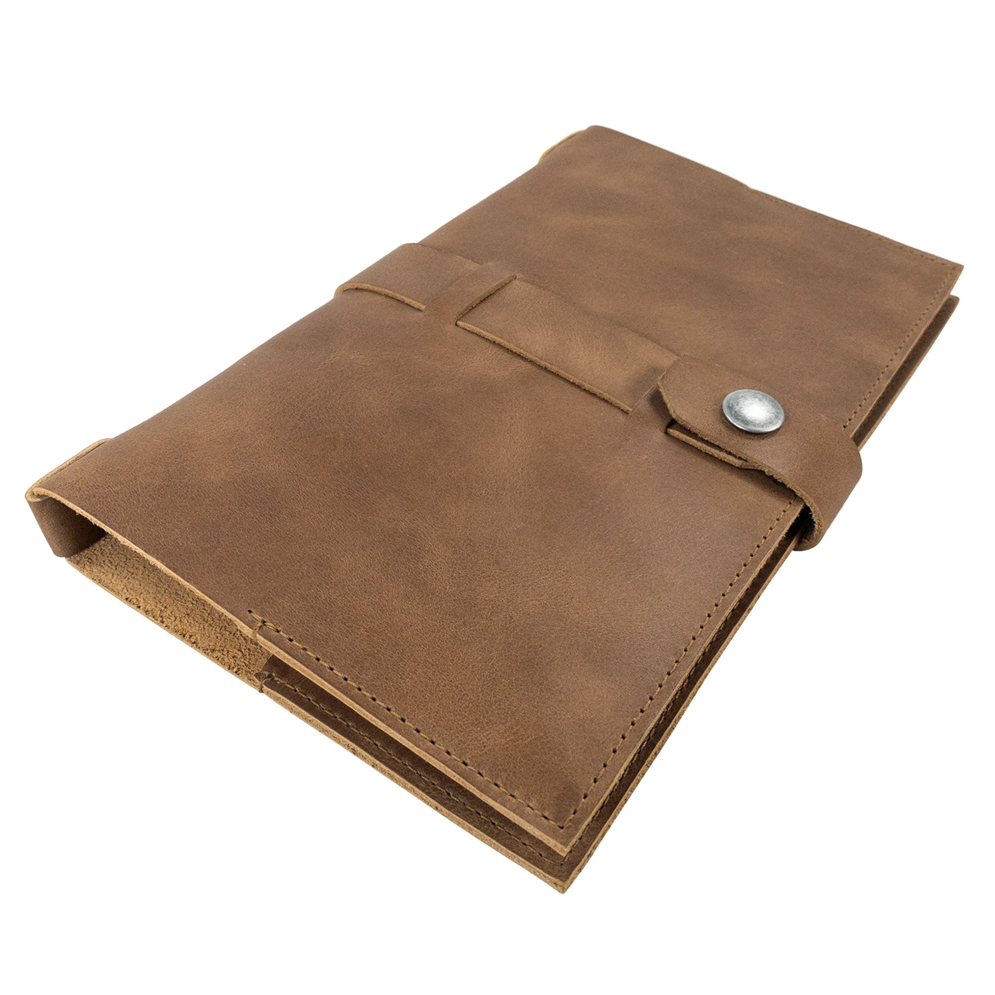 Open layout of Hide & Drink's Riveted Field Note Cover for Moleskine (5 x 8.25 in.) Notebook NOT Included, featuring smooth lined pages. A practical leather cover designed for durability, handcrafted in La Antigua Guatemala & Oaxaca, Mexico.
