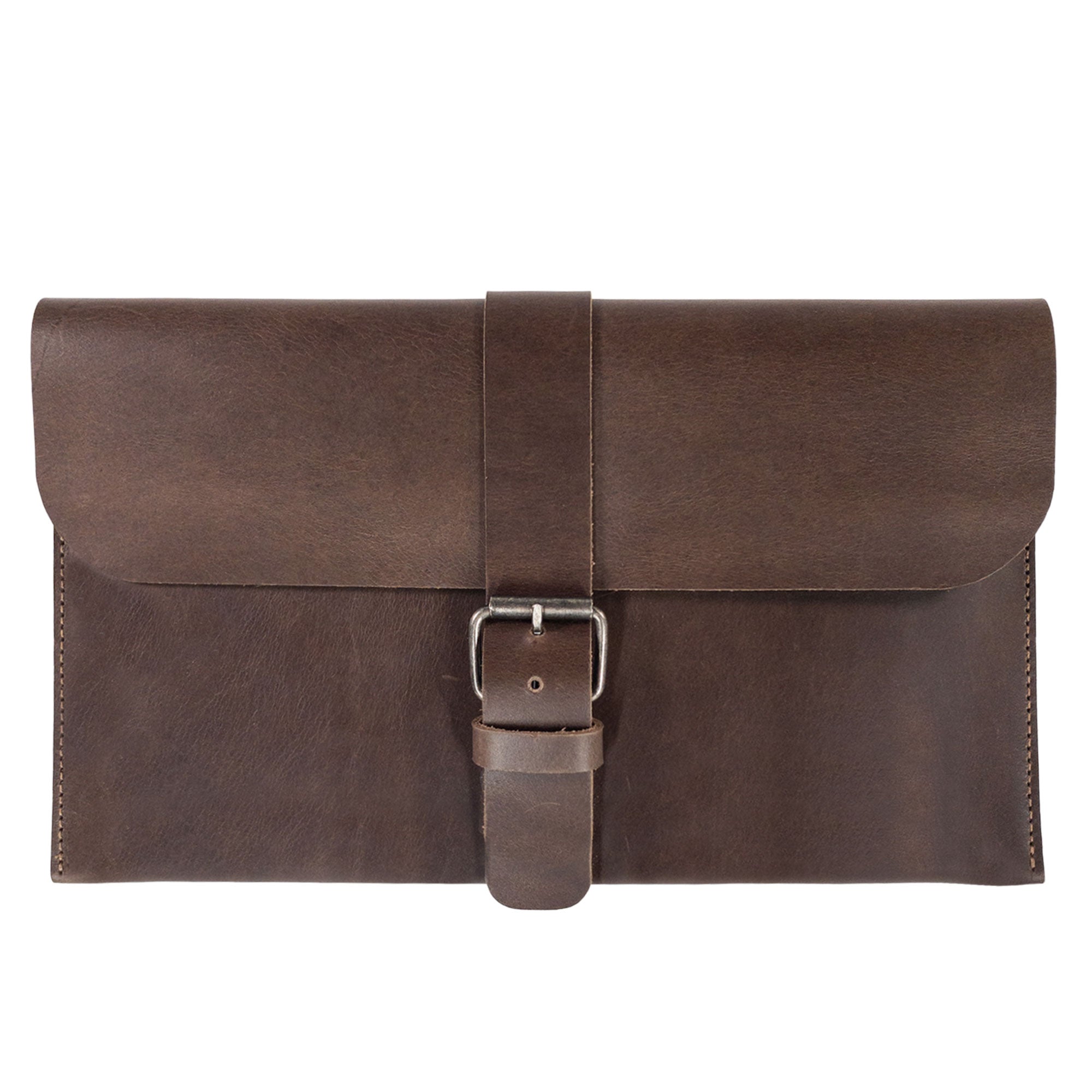 La Antigua's Rectangular Case for Notebook, a protective cover for an 8.25 x 5 in. notebook, showcasing a classic sleeve design. This travel accessory is made from high-quality full grain leather, featuring handmade craftsmanship with small batch production techniques. Perfect for writers and artists, this artisan sleeve is hand cut and hand sewn, fire branded, and inspired by the traditions of La Antigua Guatemala and Oaxaca Mexico.