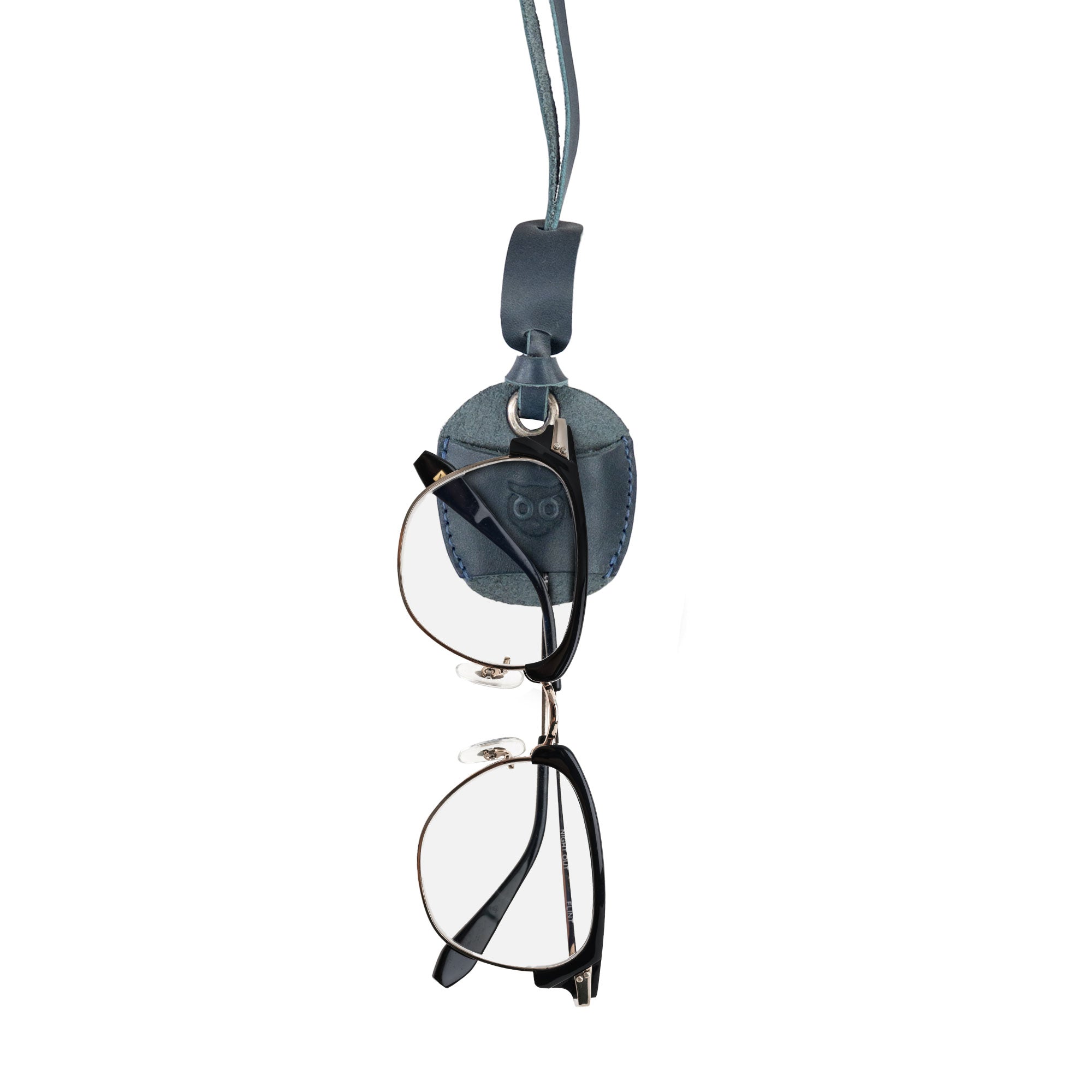 Hide & Drink Eyeglasses Holder highlighting its unique craftsmanship. This Eyeglasses Holder made from full grain leather is ideal for both sunglasses and reading glasses. Artisan crafted in small batches in La Antigua Guatemala & Oaxaca Mexico.