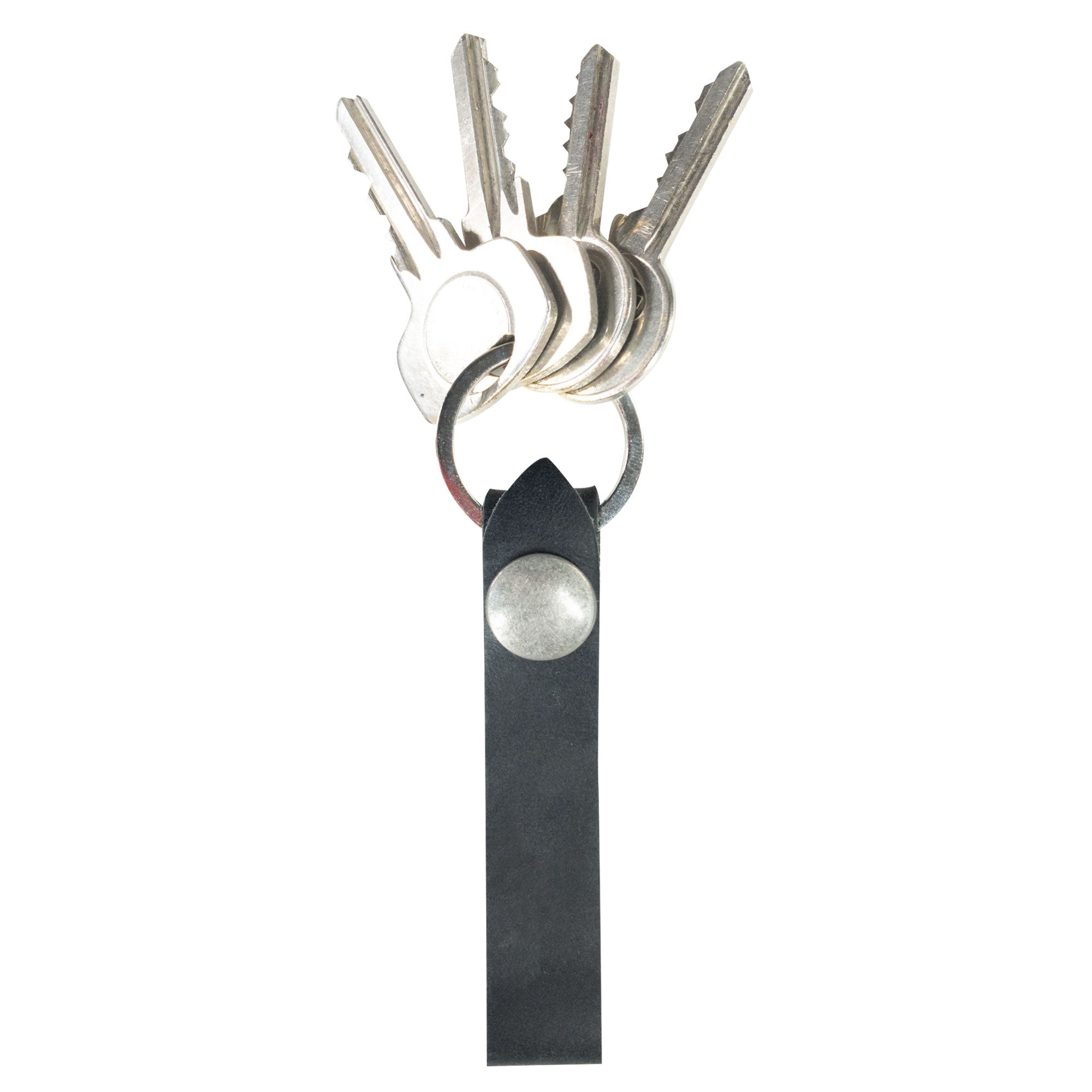 Hide & Drink Loop Keychain displaying a sleek black design as a reliable keyring organizer. Crafted from full grain leather, this rustic keychain with belt loop is handmade in La Antigua Guatemala & Oaxaca Mexico, showcasing artisanal craftsmanship.