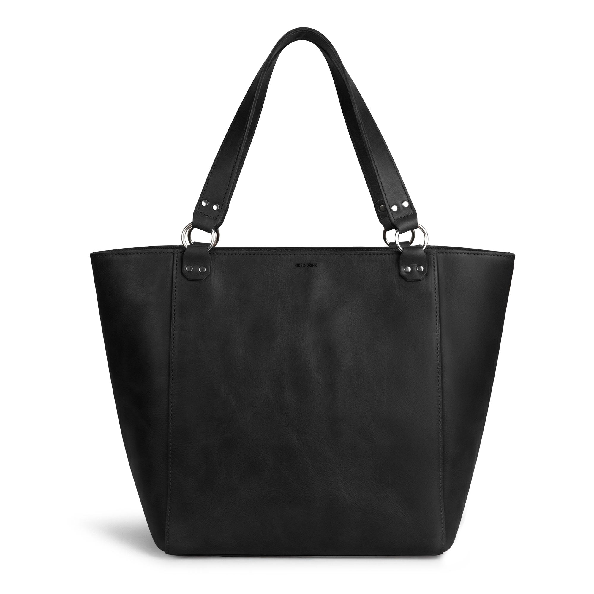 Detailed image of the dimensions offered by the Leather Formal Handbag by Hide & Drink. This stylish Full Grain Leather bag is a perfect choice as a Female Formal Handbag, Shoulder Bag, or Shopping Bag for girls. Handmade in La Antigua Guatemala & Oaxaca Mexico.
