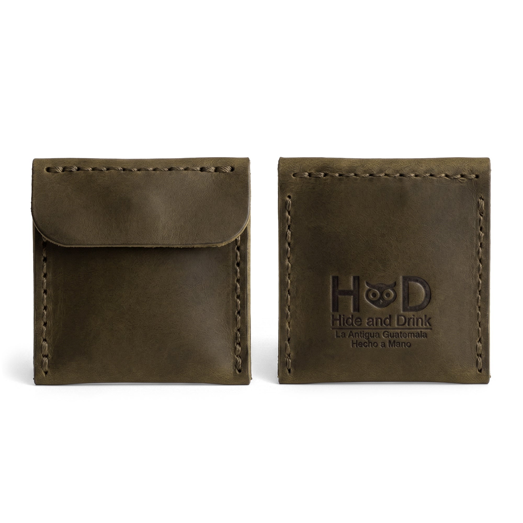 Elegant Hide & Drink Wedding Ring Case emphasizing its unique blue leather. A perfect engagement rings case, this pouch organizer for travel and jewelry is hand cut and sewn by artisans in La Antigua Guatemala & Oaxaca Mexico.