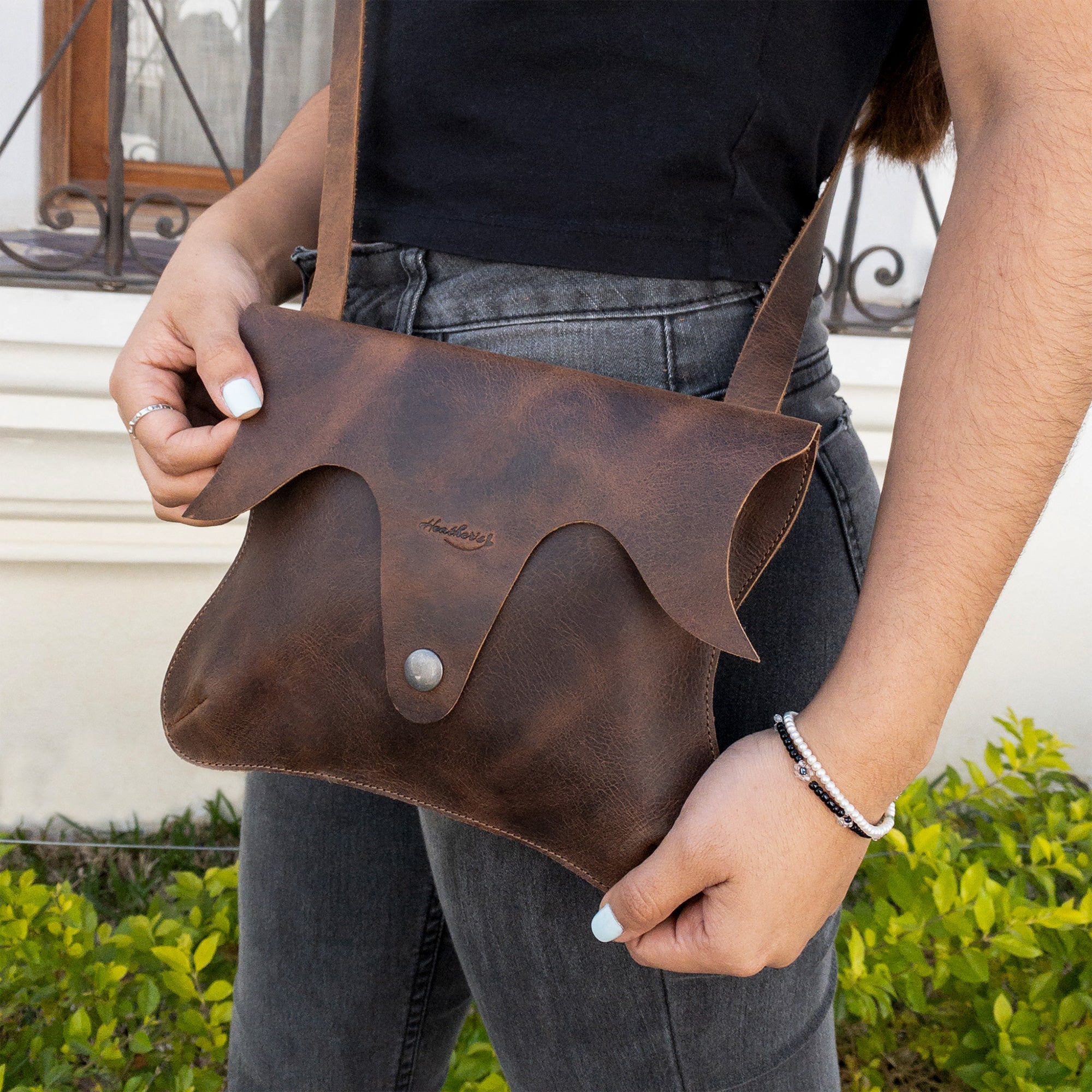 Leaf-Shaped Shoulder Bag - Stockyard X 'The Leather Store'