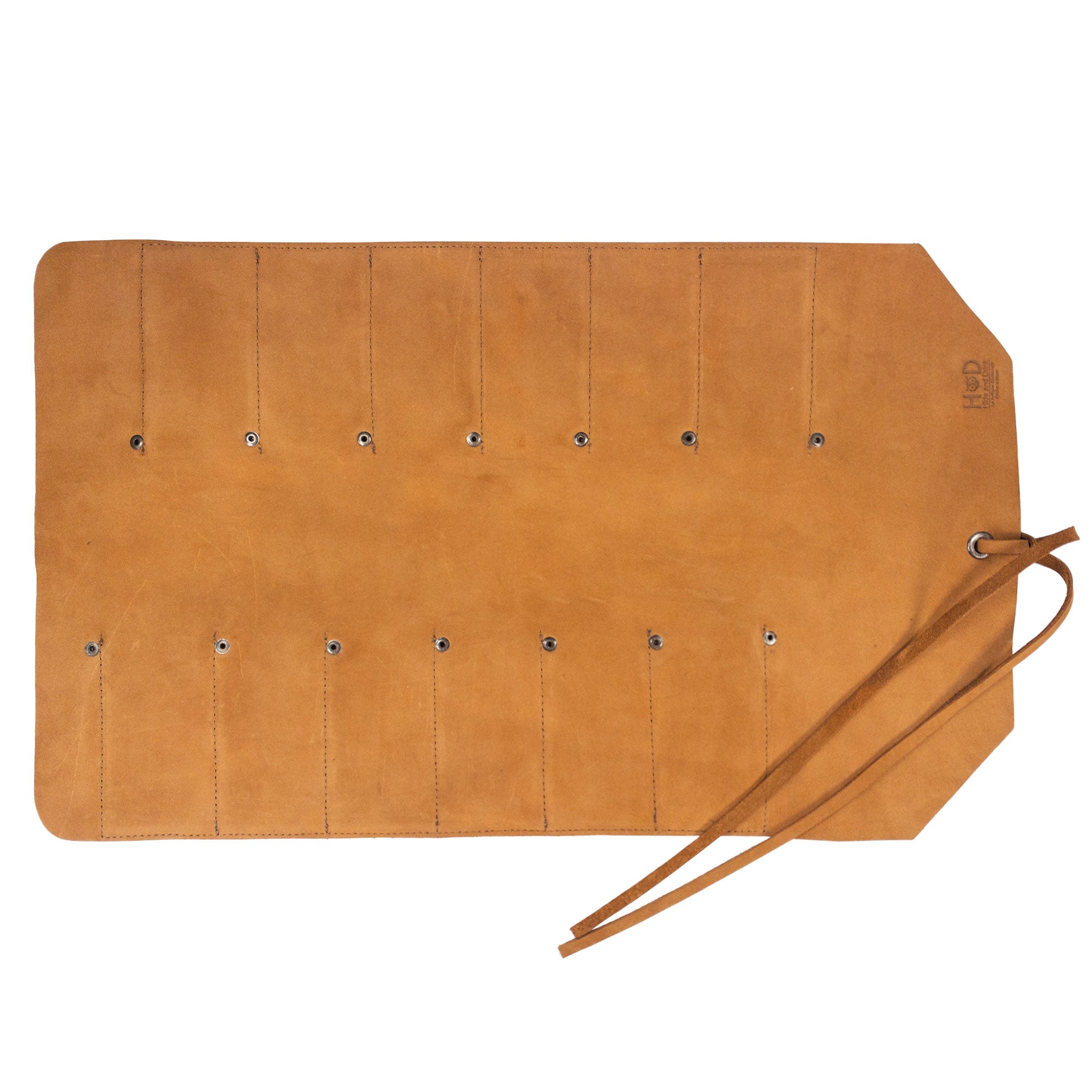 Hide & Drink Tool Roll (12 Pockets): Demonstrating the durability and classic texture of the leather tool roll, made for reliable everyday use. Tool Bag Roll Up, 12 Slot Heavy Duty Tool Roll Bag Organizer, Tool Roll Up Bag, Portable Tool Wrap Roll Bags for Travel, Durable Tool Kit Folding Tool Pouch Roll Up Mechanic Gifts for Men, Full Grain Leather, StockyardX, Small Batch Production, Hand Cut, Hand Sewn, Fire Branded, Artisan, Handmade in La Antigua Guatemala & Oaxaca Mexico.