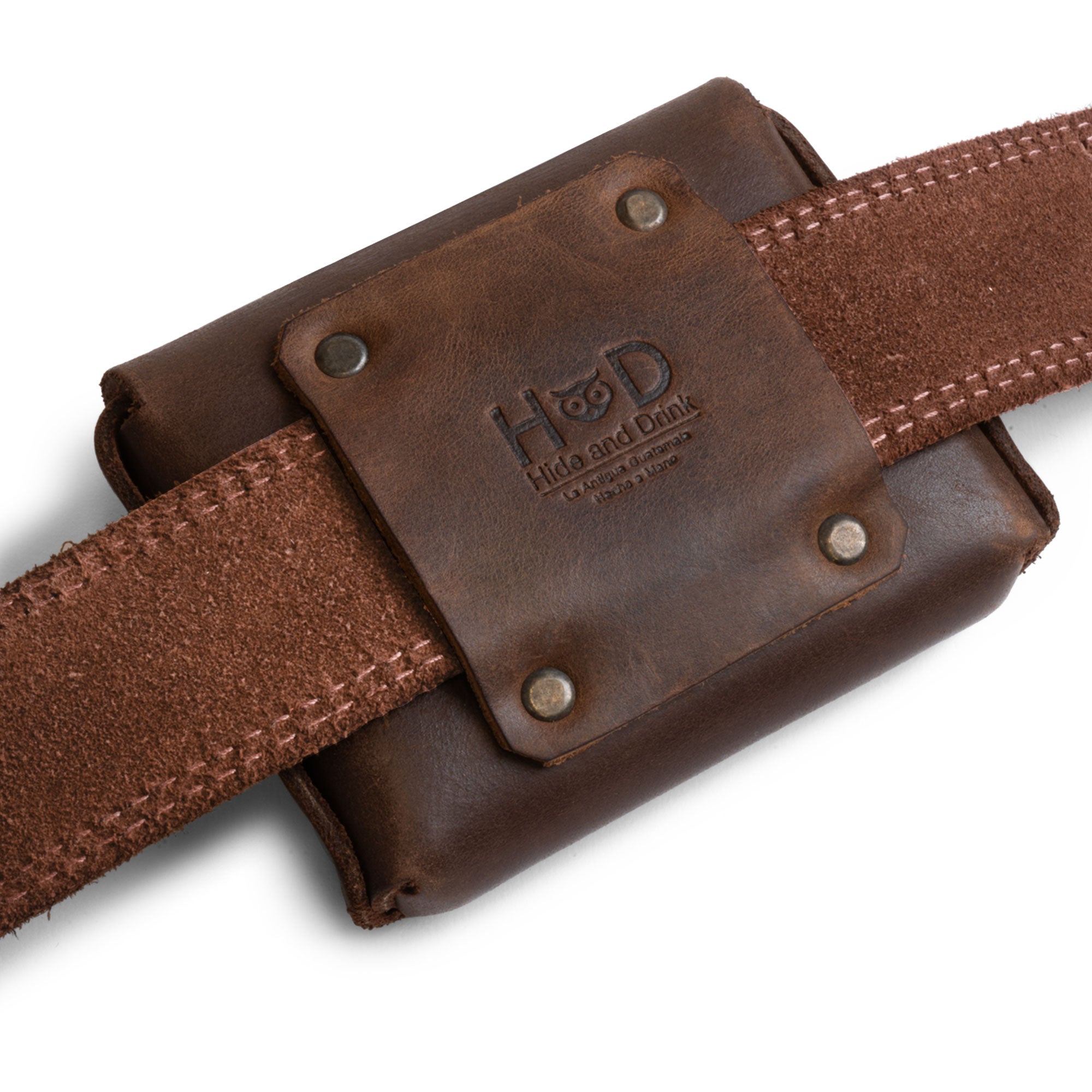 Hide & Drink Horizontal Waist Wallet featuring a durable design made of thick full grain leather. This practical wallet can hold up to 12 cards along with folded bills and also includes a coin holder organizer. Handcrafted with care in La Antigua Guatemala & Oaxaca Mexico, it's a perfect example of small batch artisan production.