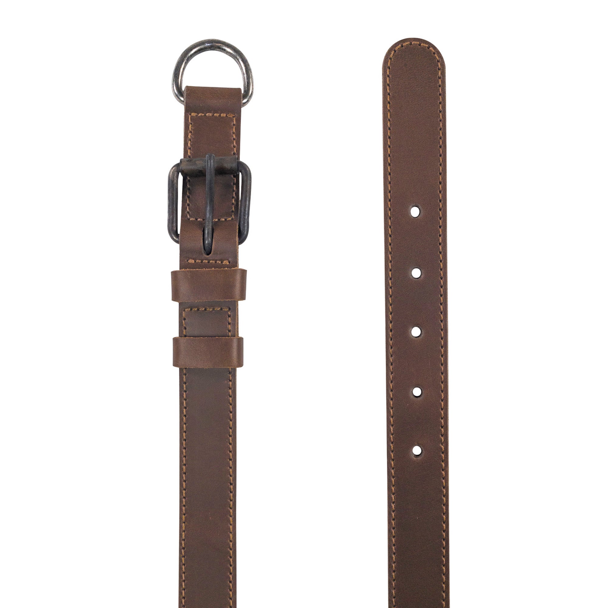 Close-up view of Taco Dog's adjustable Dog Collar with Compartment for AirTag, highlighting the durable Full Grain Leather material, showcasing the handmade quality and artisan craftsmanship from La Antigua Guatemala & Oaxaca Mexico.