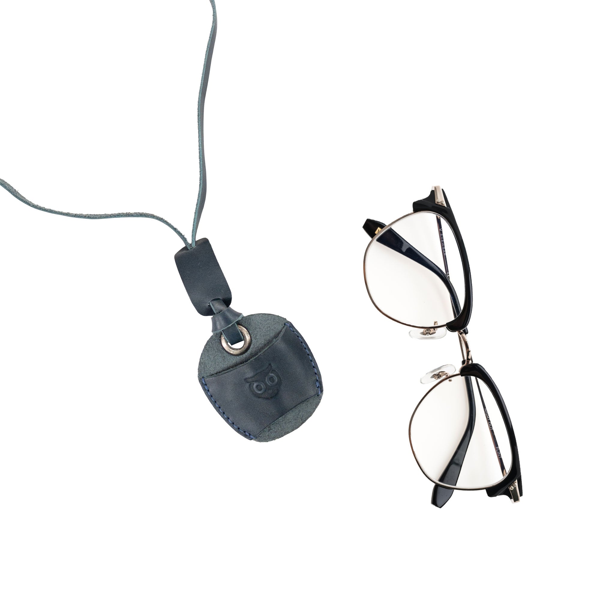 Hide & Drink Eyeglasses Holder featuring premium full grain leather, emphasizing comfort and style. Ideal Eyeglasses Holder for Men and Women, artisan crafted in small batches in La Antigua Guatemala & Oaxaca Mexico.