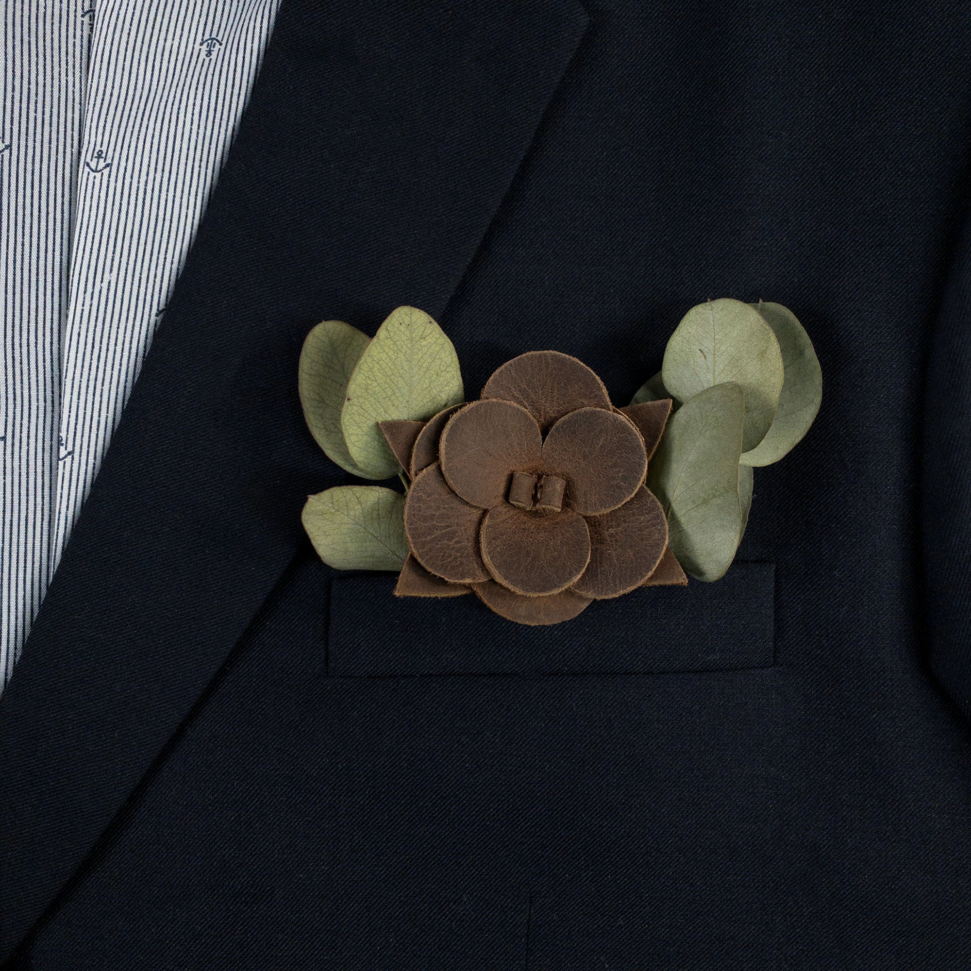 Flower Boutonniere for Groomsmen - Stockyard X 'The Leather Store'