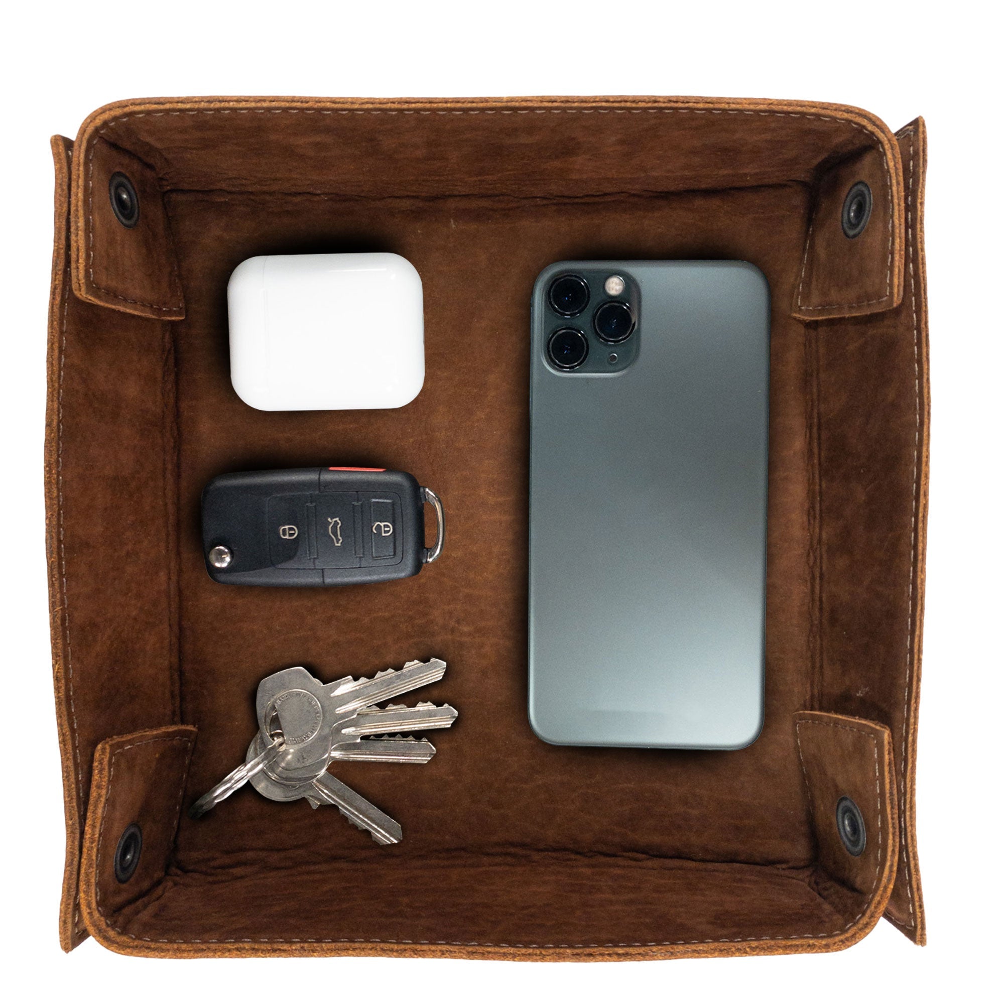 Hide & Drink Jumbo Tray made from full grain leather, designed as an easy access organizer for jewelry and small items. This rustic catchall tray embodies artisan craftsmanship, handmade in La Antigua Guatemala.