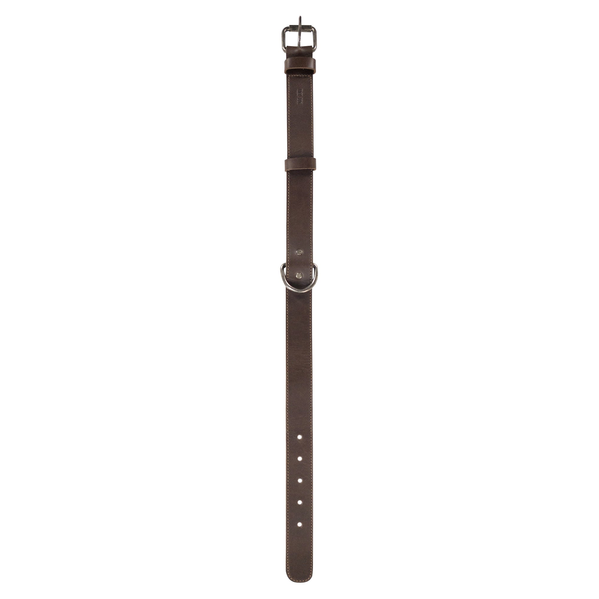Top view of the Classic Dog Collar by Taco Dog, demonstrating its sleek and adjustable features. Crafted from full grain leather, this collar serves as both a decorative and practical outdoor accessory for pets. Classic Dog Collar 1.25" Wide, produced through artisan techniques in La Antigua Guatemala.