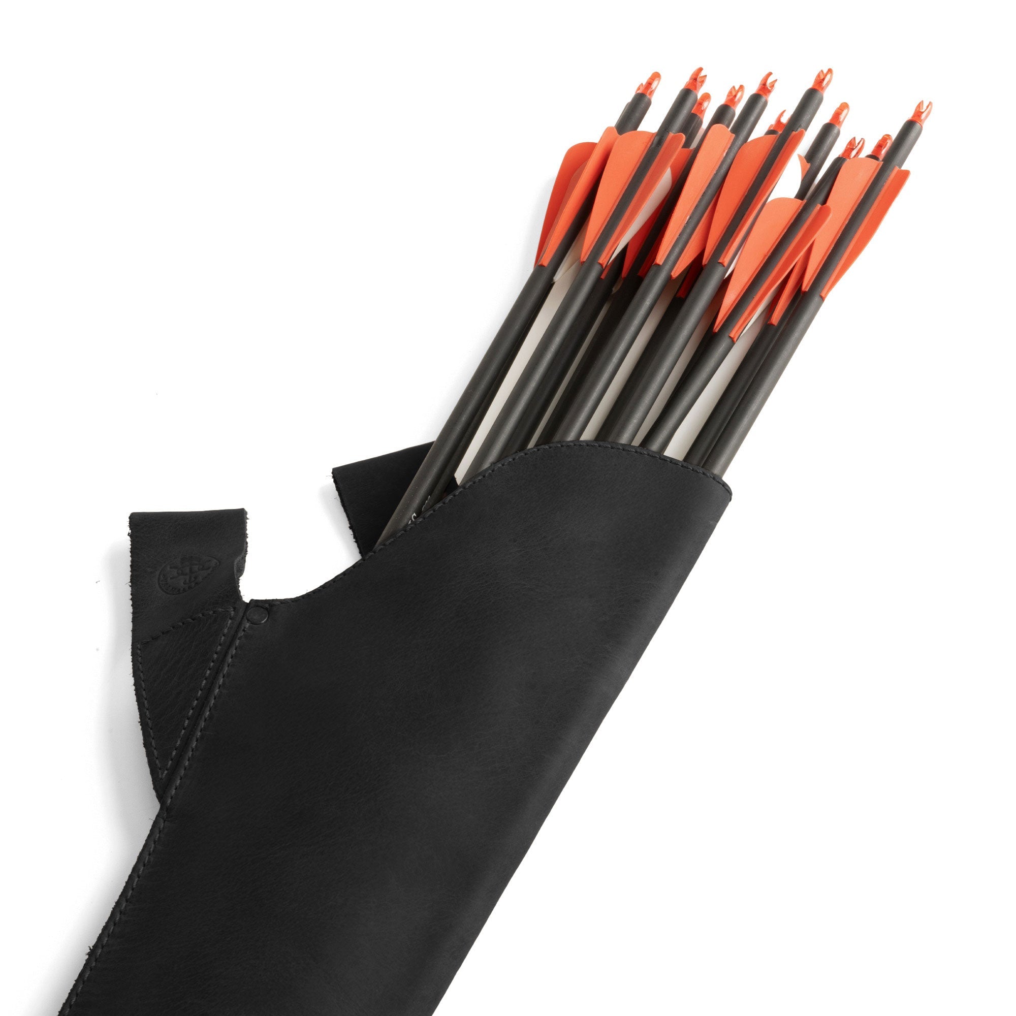 Close-up of black Valhalla Gear Hip Quiver filled with colorful arrows, showcasing its practical use. This Leather Hip Quiver for Arrows fits well as a Hunting Quiver Arrow Holder and an Archery Quivers Holder. It’s the best compound bow arrow quiver for recurve and back quivers, handmade with love and craftsmanship in La Antigua Guatemala, featuring hand cut, hand sewn artistry.
