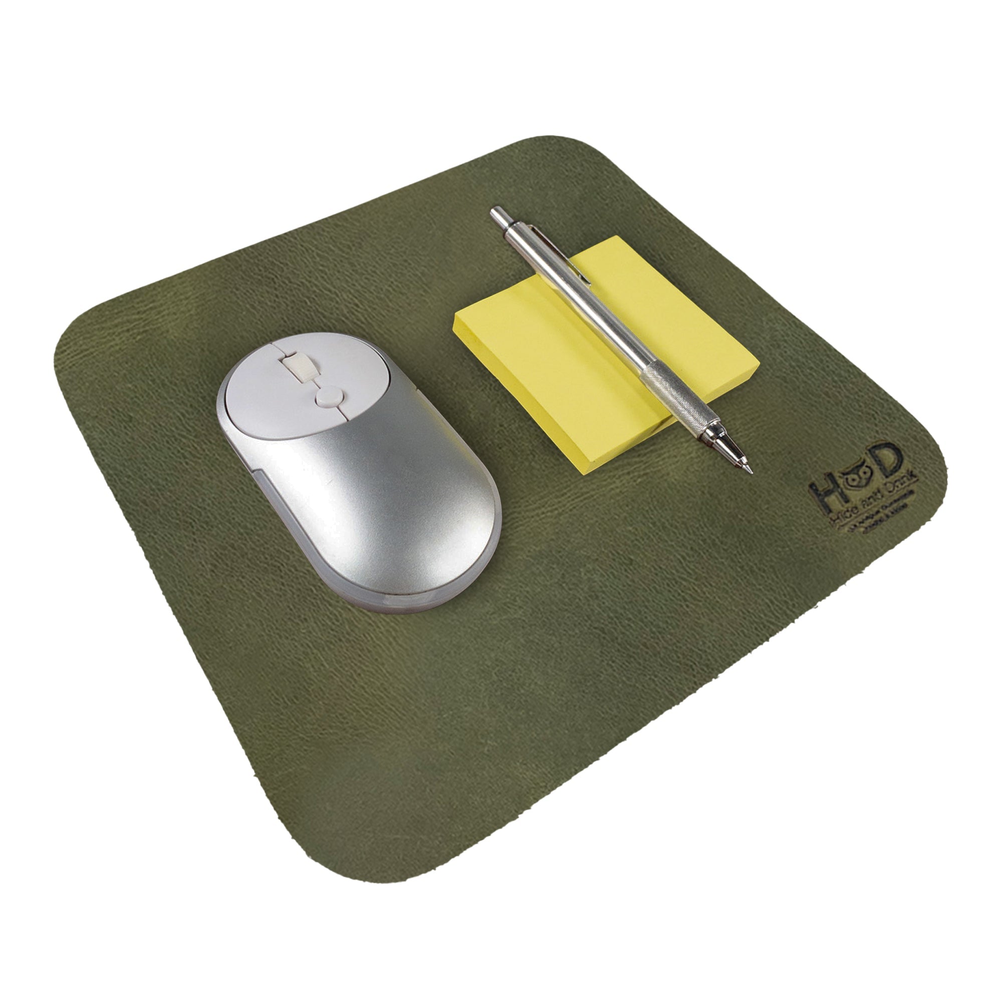 Hide & Drink Mousepad displaying a unique leather texture in green, perfect for any workspace. This ergonomic mousepad offers anti-slip features and is handmade in La Antigua Guatemala & Oaxaca Mexico.