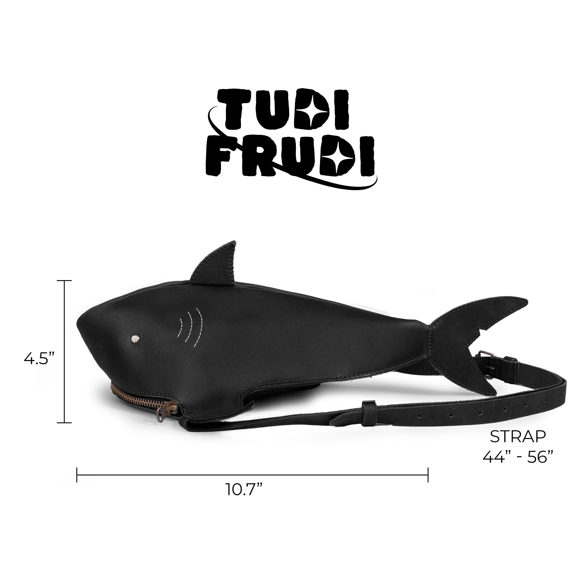 Dimensions of the Shark-Shaped Shoulder Bag by Tudi Frudi, illustrating its perfect size for daily use. Crafted from Full Grain Leather and designed as a versatile Crossbody Bag or Messenger Bag, made with care in La Antigua Guatemala.