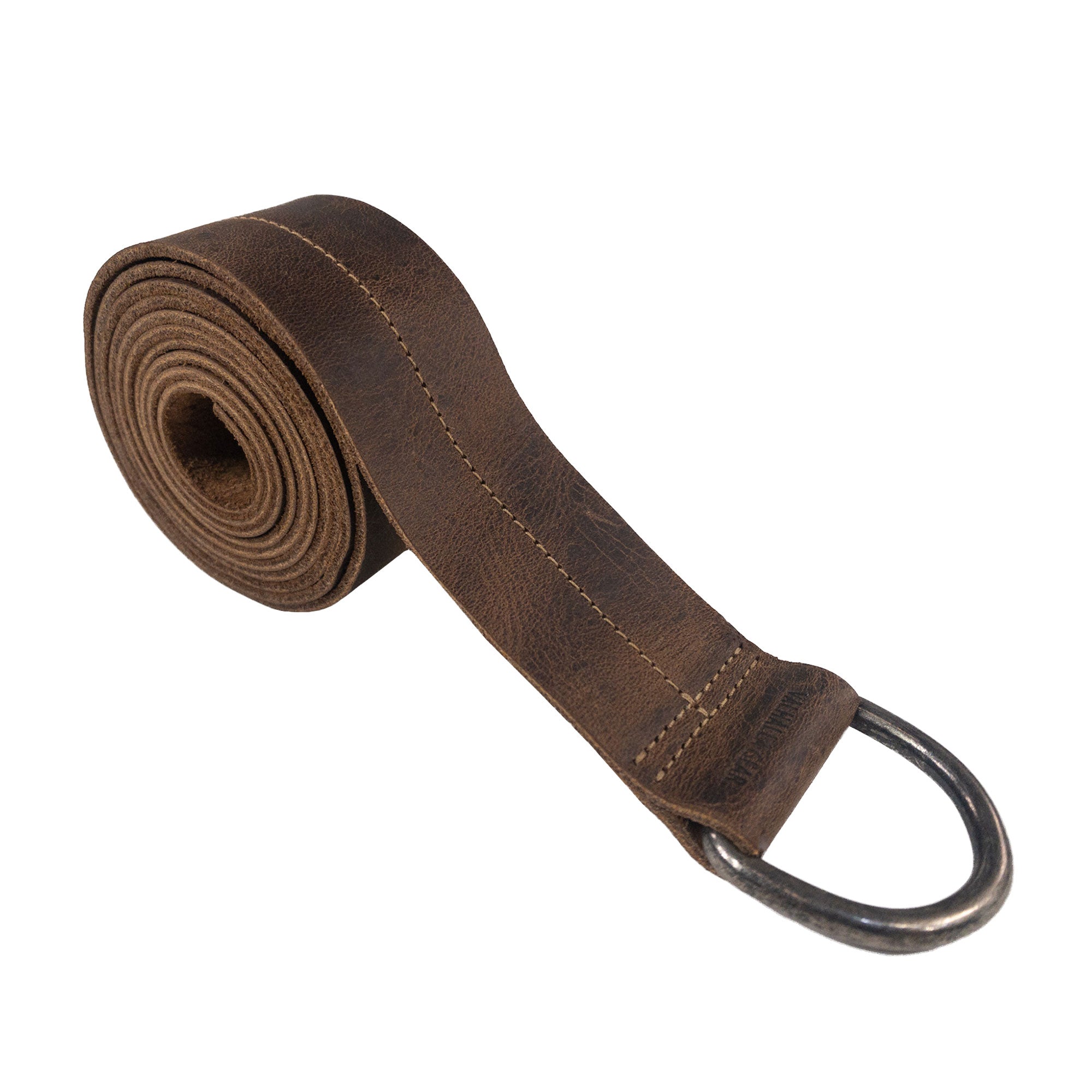 Close-up of the Medieval Belt with Stitching from Valhalla Gear, displaying the strong leather and half-ring closure. This Medieval Belt for Men with Stitching is ideal for LARPing and Renaissance events, emphasizing handmade craftsmanship in La Antigua Guatemala & Oaxaca Mexico, perfect for any outfit.