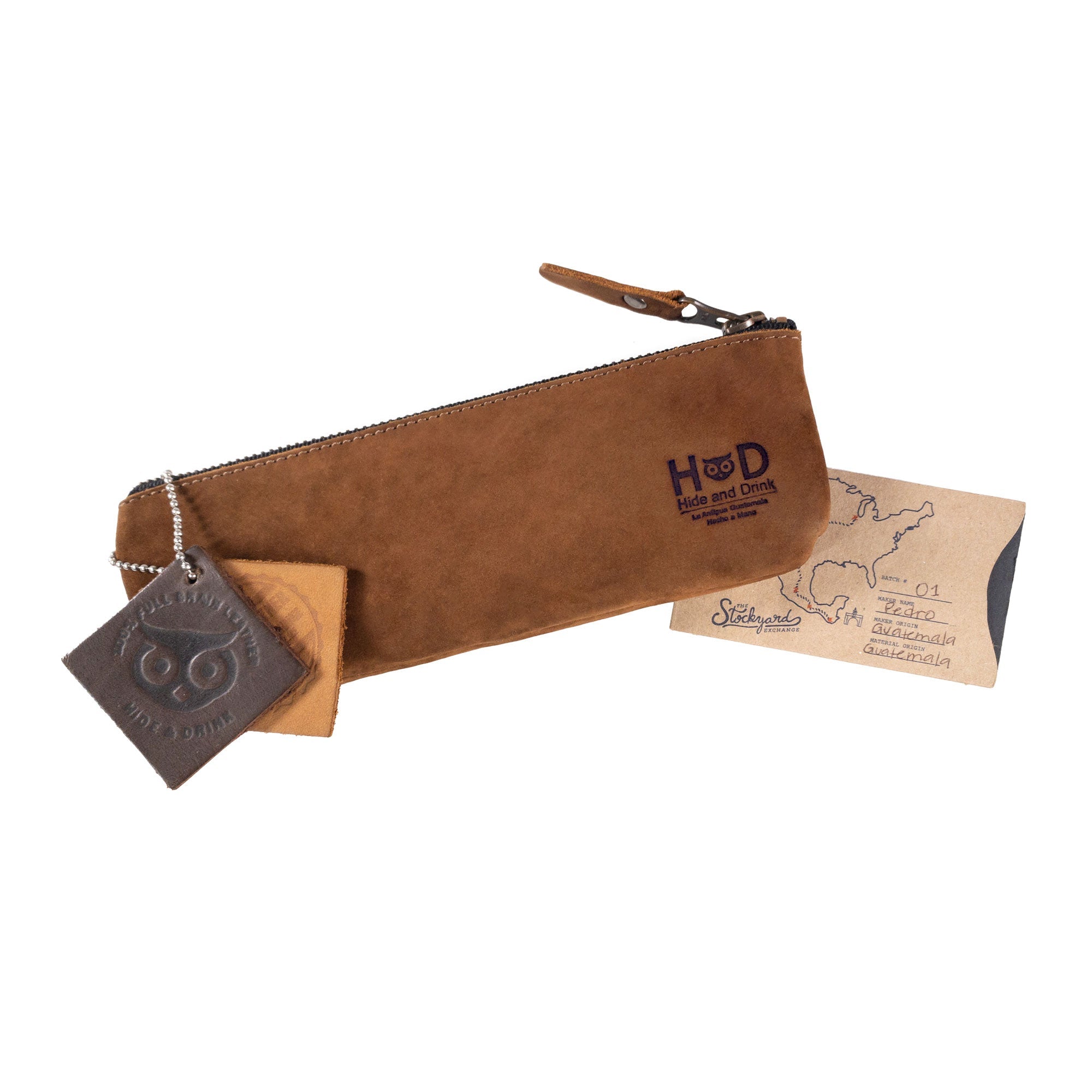 Hide & Drink's Pencil Pouch in a top view showcasing its durable design in full grain leather. This rectangular pencil case works as a stylish pen & marker pouch for men and women, featuring a flat zippered holder. Handmade in La Antigua Guatemala & Oaxaca Mexico, embracing artisan craftsmanship and small batch production.