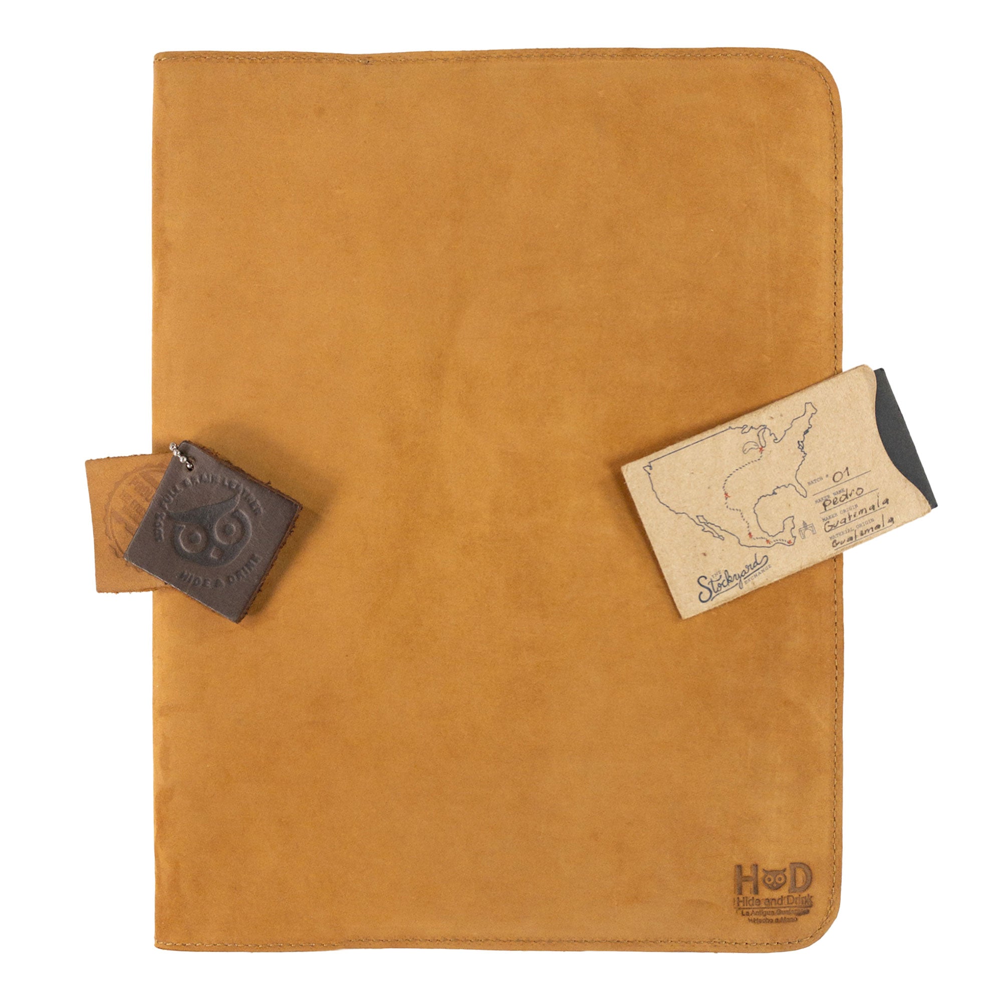 View of the Journal Cover for (8.5 x 11 in.) Moleskine Cahier XXL displayed by Hide & Drink, boasting its fine craftsmanship in durable leather materials. A stylish protector for your journal, handmade in La Antigua Guatemala & Oaxaca Mexico.