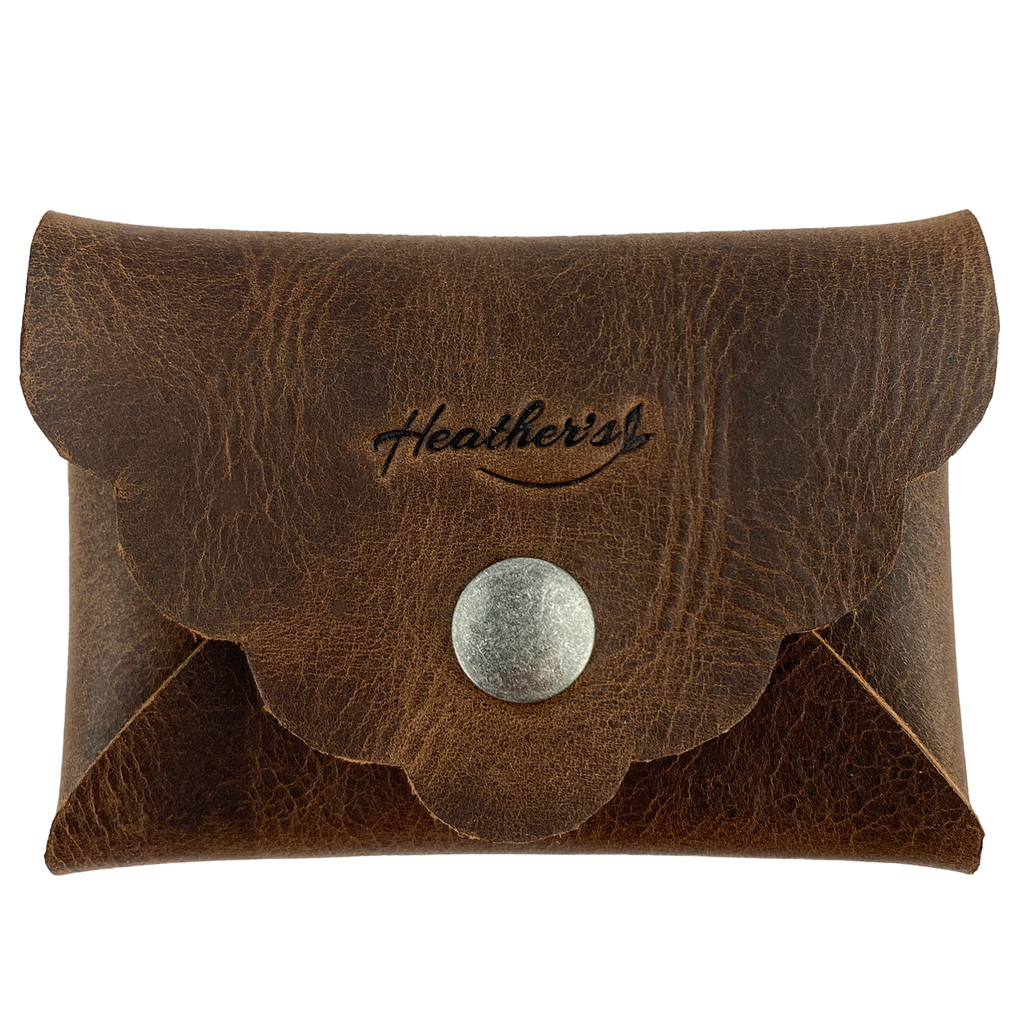 Stylish Envelope by Heather's, a classy organizer and compact storage solution for debit and credit cards. Made of full grain leather, this stylish envelope card holder features small batch production techniques, hand cut and hand sewn by artisans, fire branded for authenticity, and proudly handmade in La Antigua Guatemala & Oaxaca Mexico.