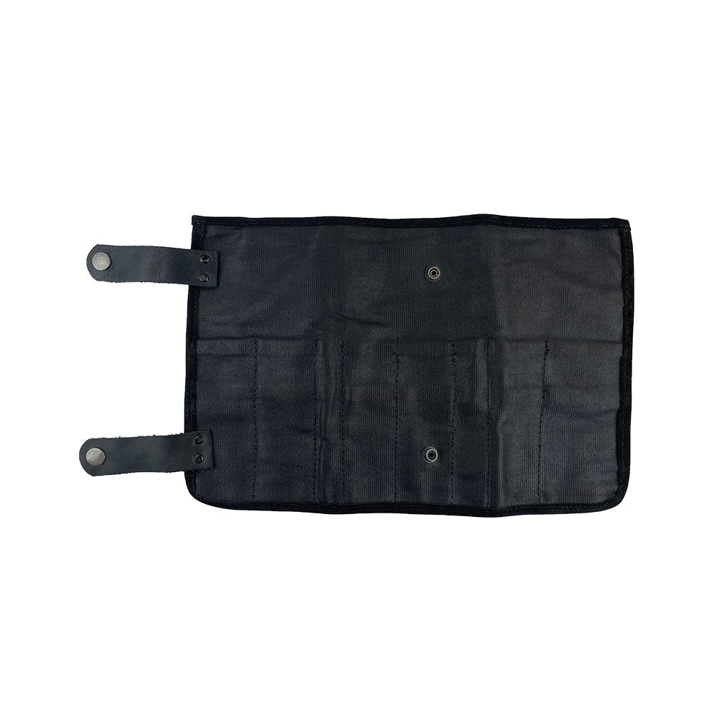 Hide & Drink's Barber Tool Roll features a Snap Tool Roll Up Bag with 14 Slots, a practical solution for organizing scissors & screwdrivers. Crafted from quality Full Grain Leather, this portable carry case reflects StockyardX's commitment to artisan craftsmanship and small batch production, hand cut, hand sewn, and fire branded in La Antigua Guatemala & Oaxaca Mexico.