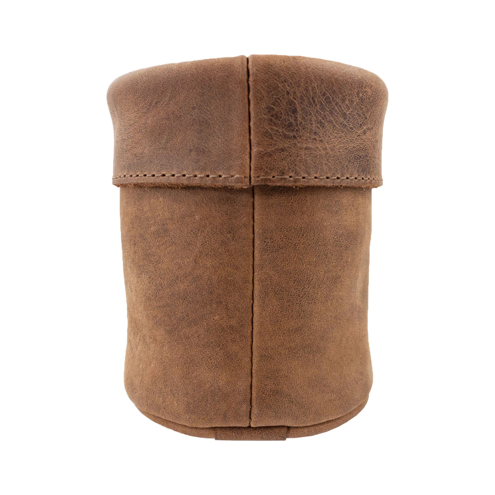 Side view of the Leather Worx Pen Organizer, highlighting its quality craftsmanship. This Pen Organizer Cylinder Pencil Holder serves as a stylish piece for school and office supplies, made with Full Grain Leather and reflecting small batch artisan production from La Antigua Guatemala & Oaxaca Mexico.