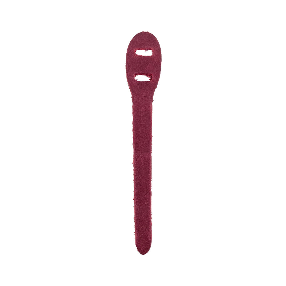 Stylish Rustic Zipper Pull Replacement by Hide & Drink, showcasing premium full grain leather. As part of a 6 pack, this piece is perfect for enhancing backpacks, jackets, wallets, luggage, and bags. Each pull is handmade, reflecting artisan quality from La Antigua Guatemala & Oaxaca Mexico.
