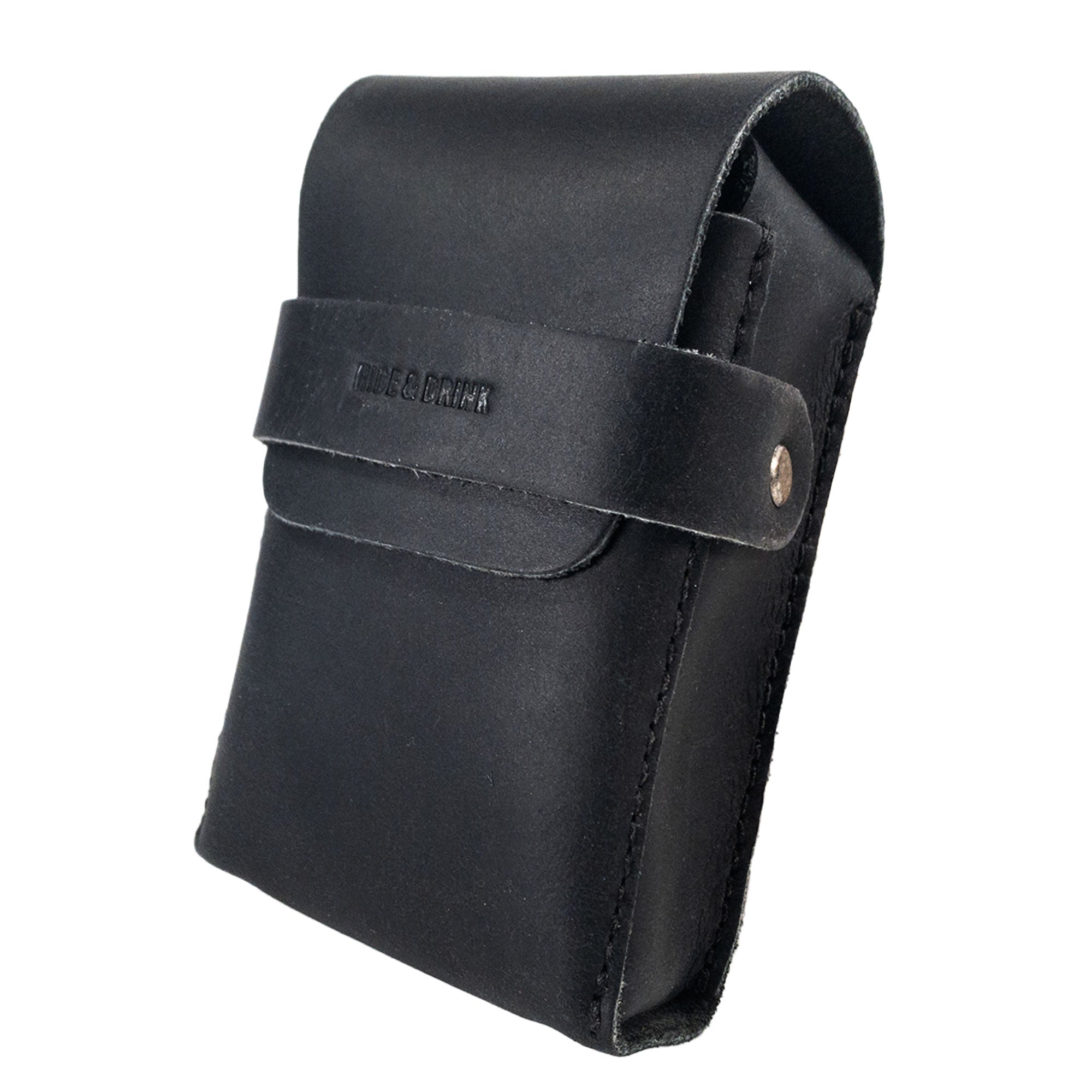 Side view of Hide & Drink's Playing Card Case, highlighting the quality craftsmanship in black leather. This travel accessory offers secure storage for your classic case for playing cards (not included). Handmade with full grain leather, its artisan quality is showcased by StockyardX's dedication to small batch production.