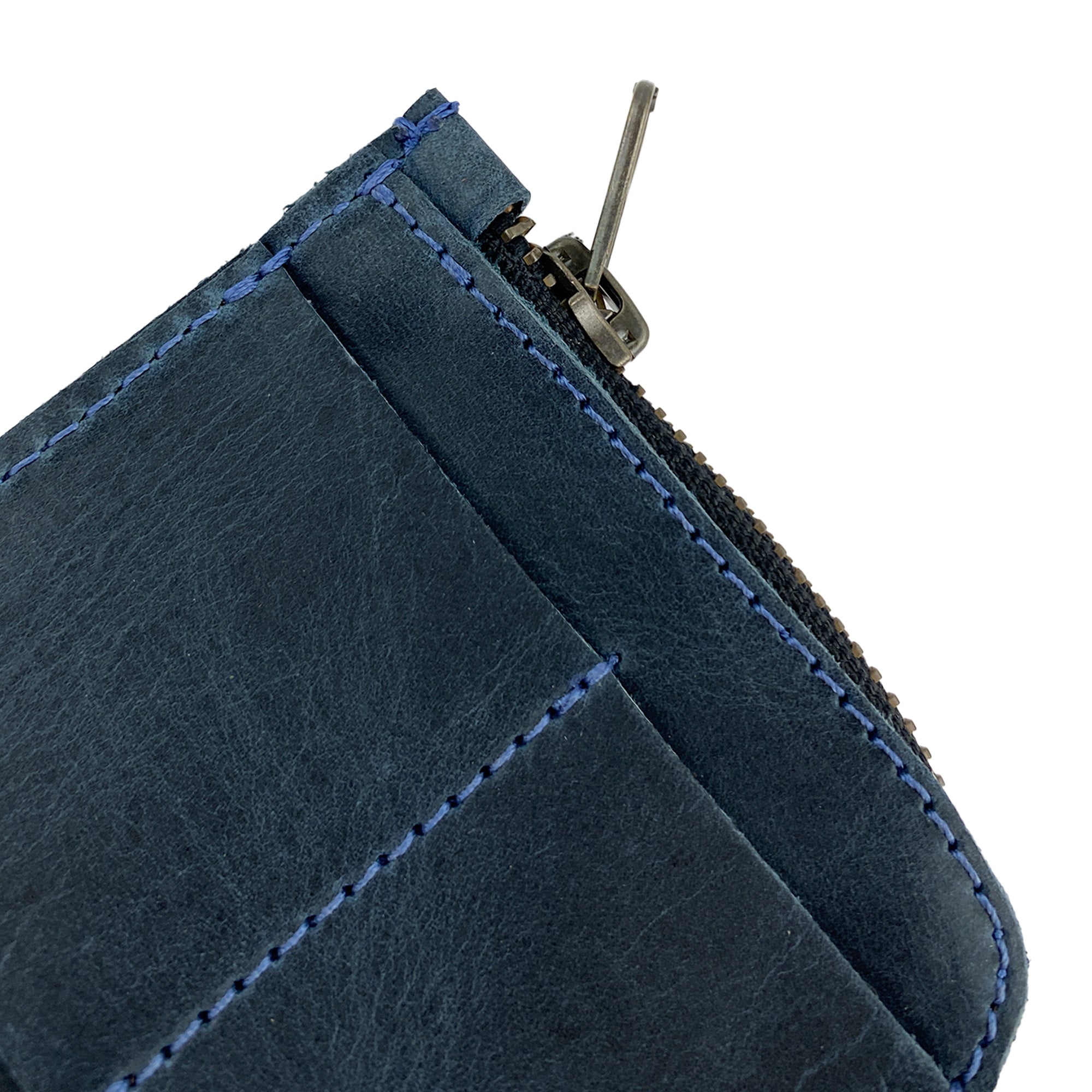 Hide & Drink EDC Pocket Wallet, highlighting its unique design for holding cash and cards securely. This artisan product features durable full grain leather and is perfect for everyday carry.