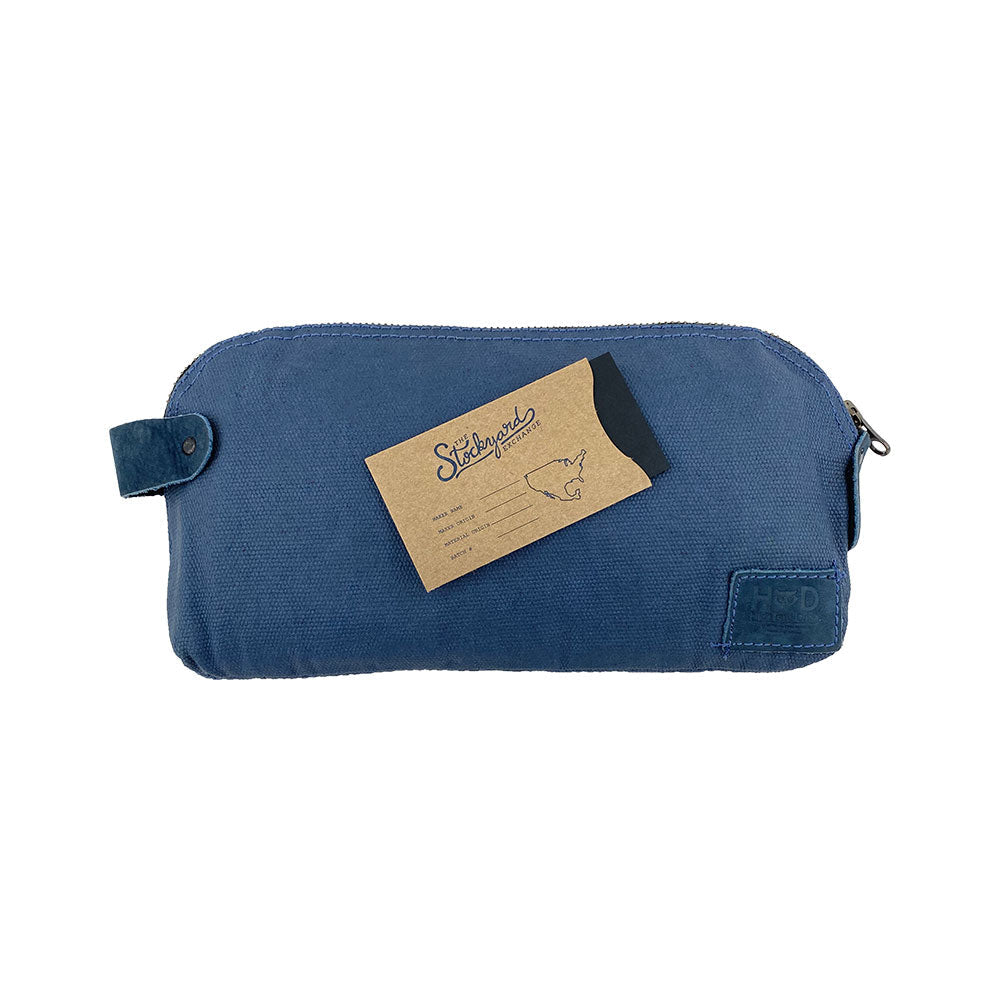 Dopp Kit Utility Bag by Hide & Drink presenting sophisticated design features ideal for today's traveler. This large rustic all-purpose Dopp Kit Utility Bag is crafted from full grain leather, emphasizing artisan techniques ensuring hand cut and hand sewn production, handmade in La Antigua Guatemala & Oaxaca Mexico.