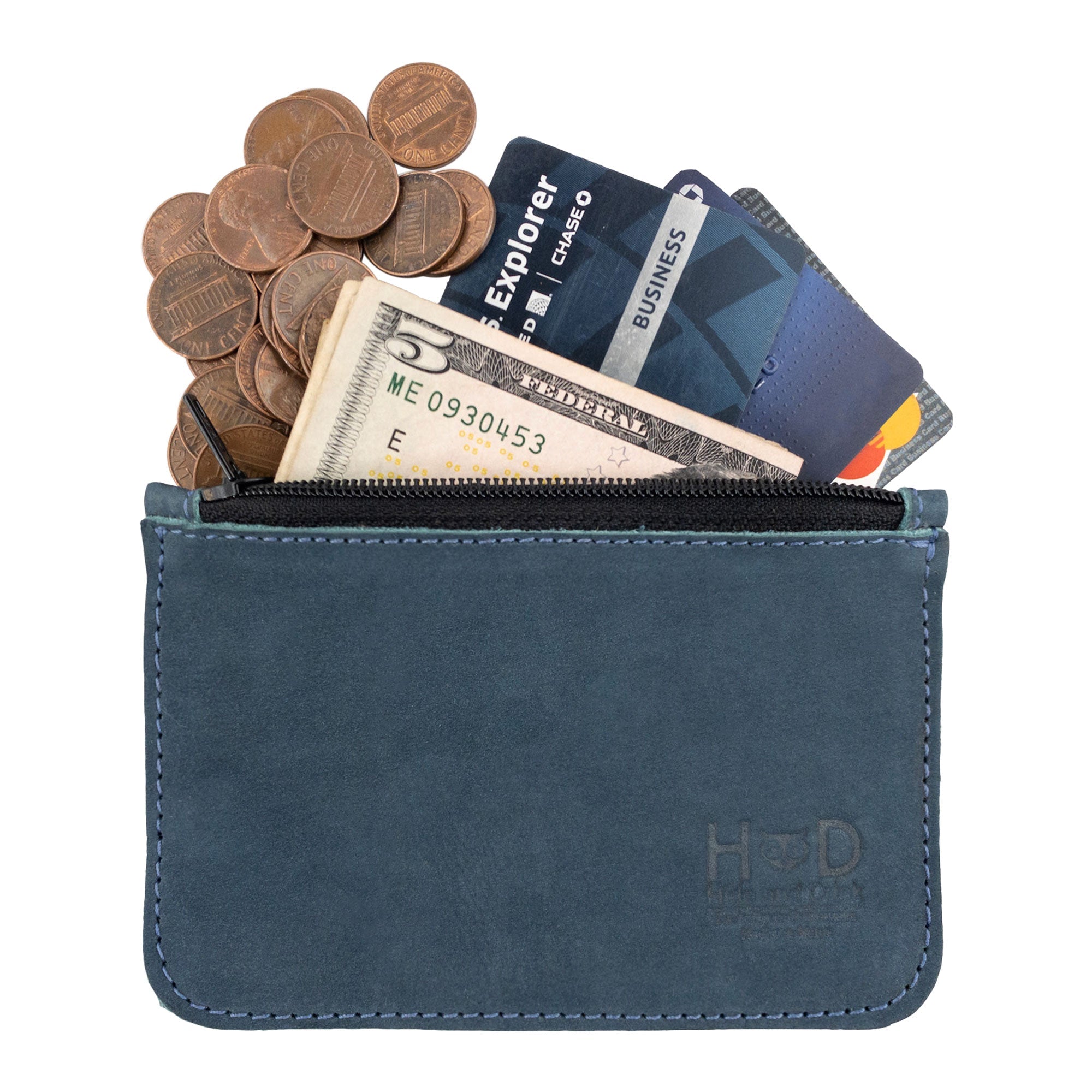 Hide & Drink Zippered Wallet shown with cash and cards, ideal for folded bills storage and coin organization. A stylish card case crafted in Full Grain Leather, demonstrating artisan skills and small batch production, handmade in La Antigua Guatemala & Oaxaca Mexico.