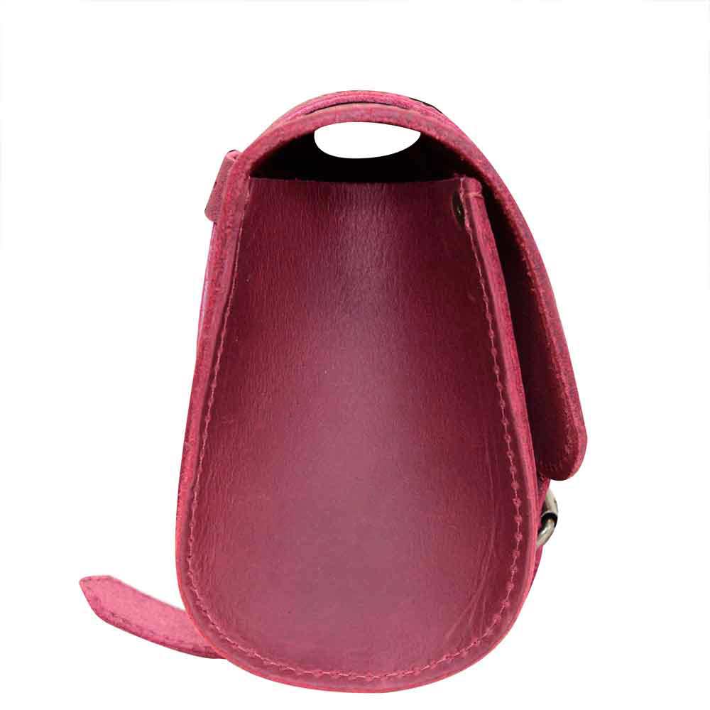 Hide & Drink Leather Motorcycle Tool Bag elegantly captured with its artisanal finish in Full Grain Leather, ideal for motorcycle enthusiasts looking for a dependable Biker Bag for Tools and Essentials. This smart Handlebar Bag with Adjustable Straps effectively serves as a Tool Organizer, authentic craftsmanship from La Antigua Guatemala & Oaxaca Mexico.