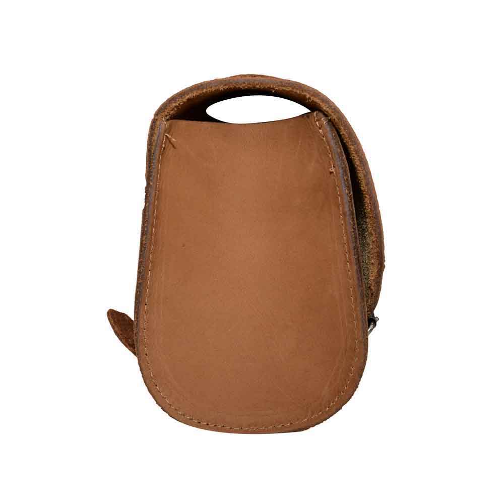 Hide & Drink Leather Motorcycle Tool Bag crafted elegantly with premium Full Grain Leather, perfect for anyone seeking a stylish Biker Bag for Tools and Essentials. This handy Handlebar Bag with Adjustable Straps efficiently serves as a Tool Organizer, reflecting the dedication of artisans in La Antigua Guatemala & Oaxaca Mexico.