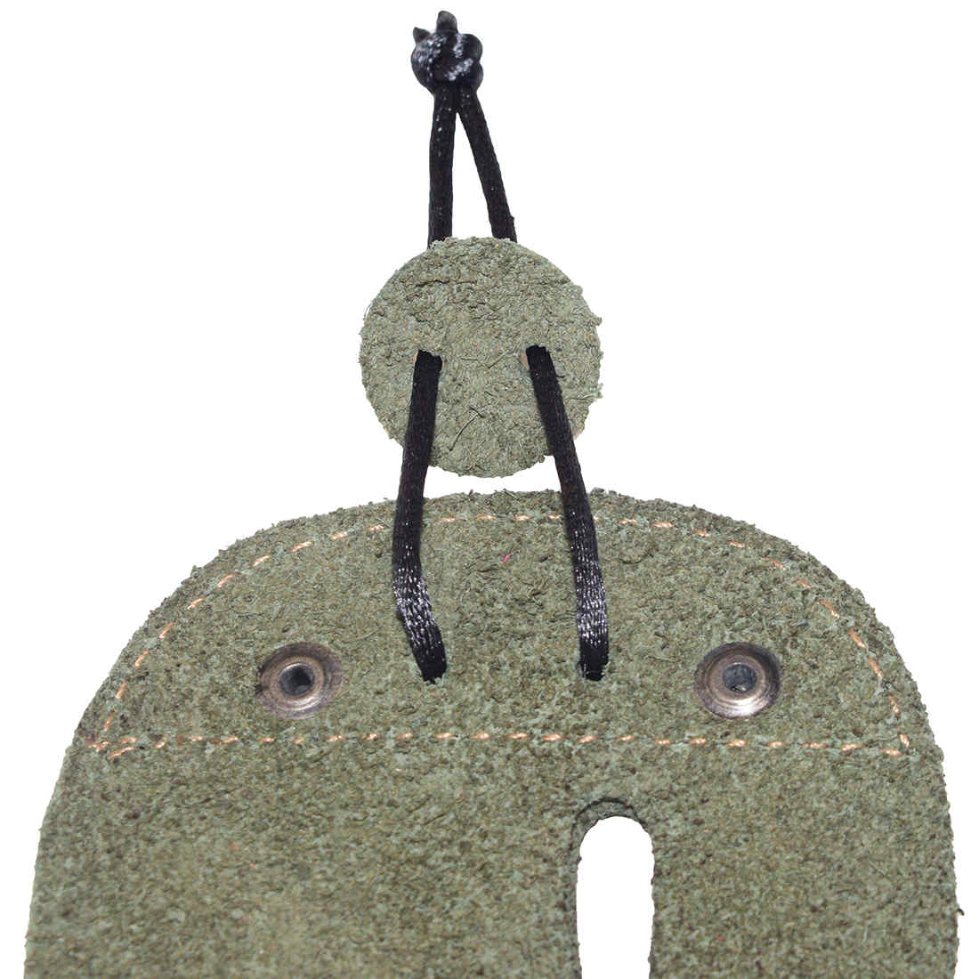The Right Handed Archery Finger Protector by Hide & Drink is an exceptional example of full grain leather craftsmanship. This Archery Finger Tab is designed to be a Protect Guard for Recurve Bows, perfect for shooting practice gear in the sports and outdoors category. Handmade in La Antigua Guatemala, this stylish accessory features small batch production, hand cut and hand sewn details, and a fire branded mark, highlighting its artisan quality.