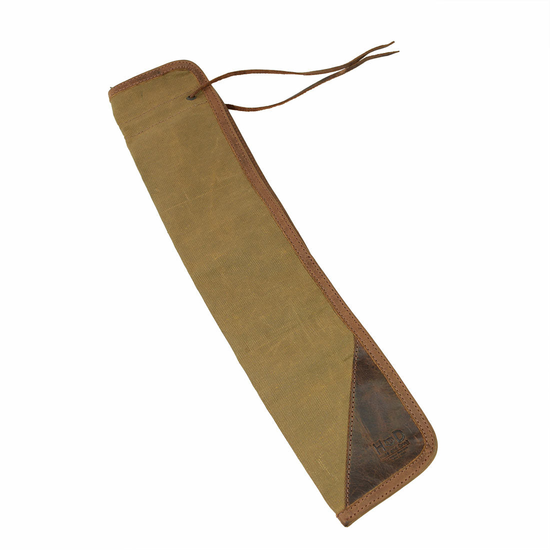 Side view of the Hide & Drink Drummstick Bag, crafted from durable Waxed Canvas & Full Grain Leather. This stylish Drumstick Bag Holder is ideal for drummers, reflecting the quality of StockyardX small batch production, and handcrafted techniques from artisans in La Antigua Guatemala & Oaxaca Mexico.