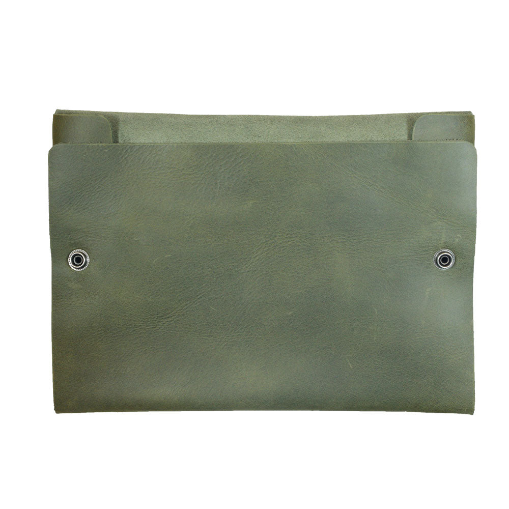 Back view of Hide & Drink's olive green Multipurpose Portfolio, emphasizing its durable Full Grain Leather construction, perfect for organizing accessories like wallets and keys. Handmade by artisans in La Antigua Guatemala & Oaxaca Mexico.