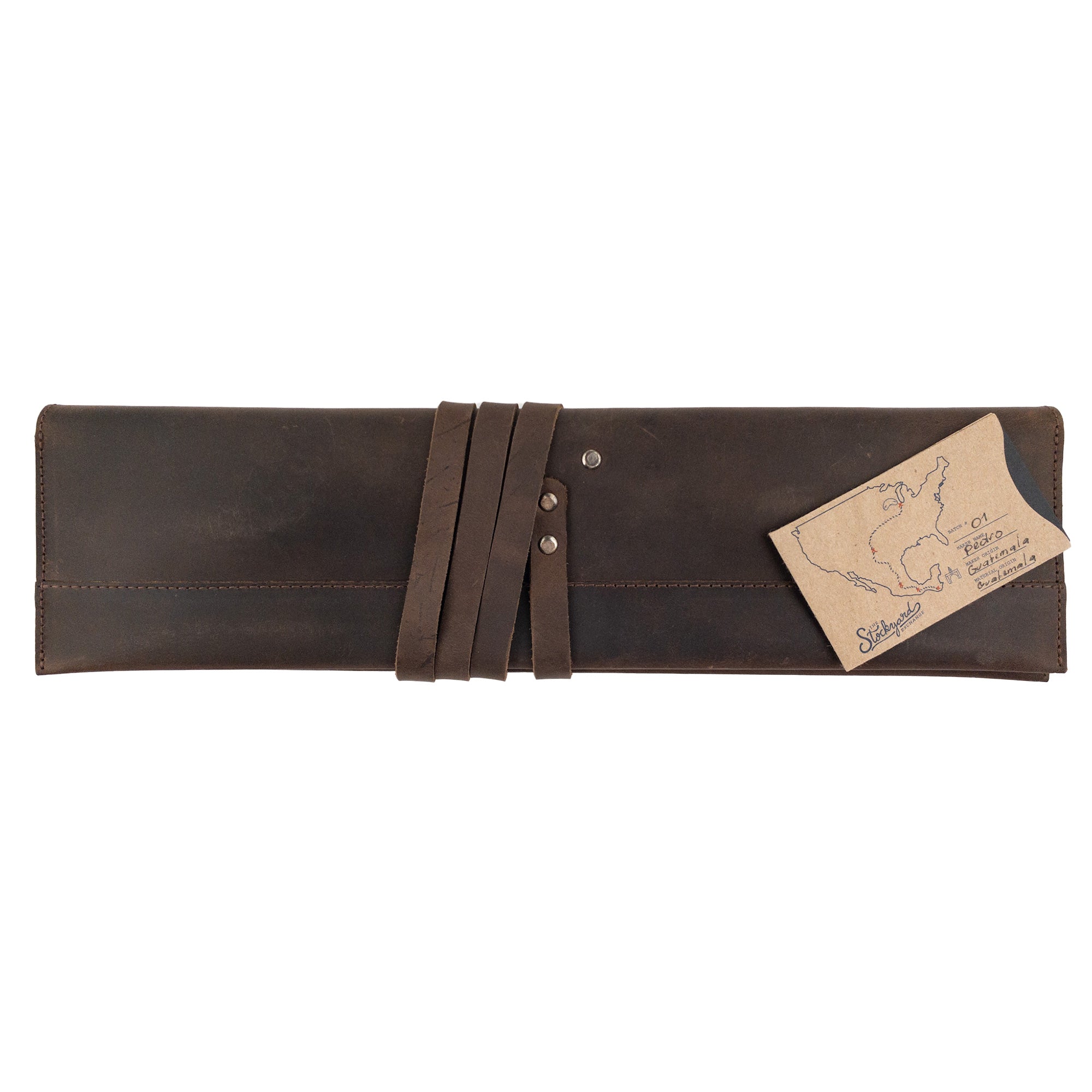 Cast Leather Co. Leather Double Knife Roll featuring a beautiful wrap and closure. This Full Grain Leather Double Knife Roll provides a stylish and practical option for chefs looking for kitchen accessories, handcrafted in La Antigua Guatemala & Oaxaca Mexico.