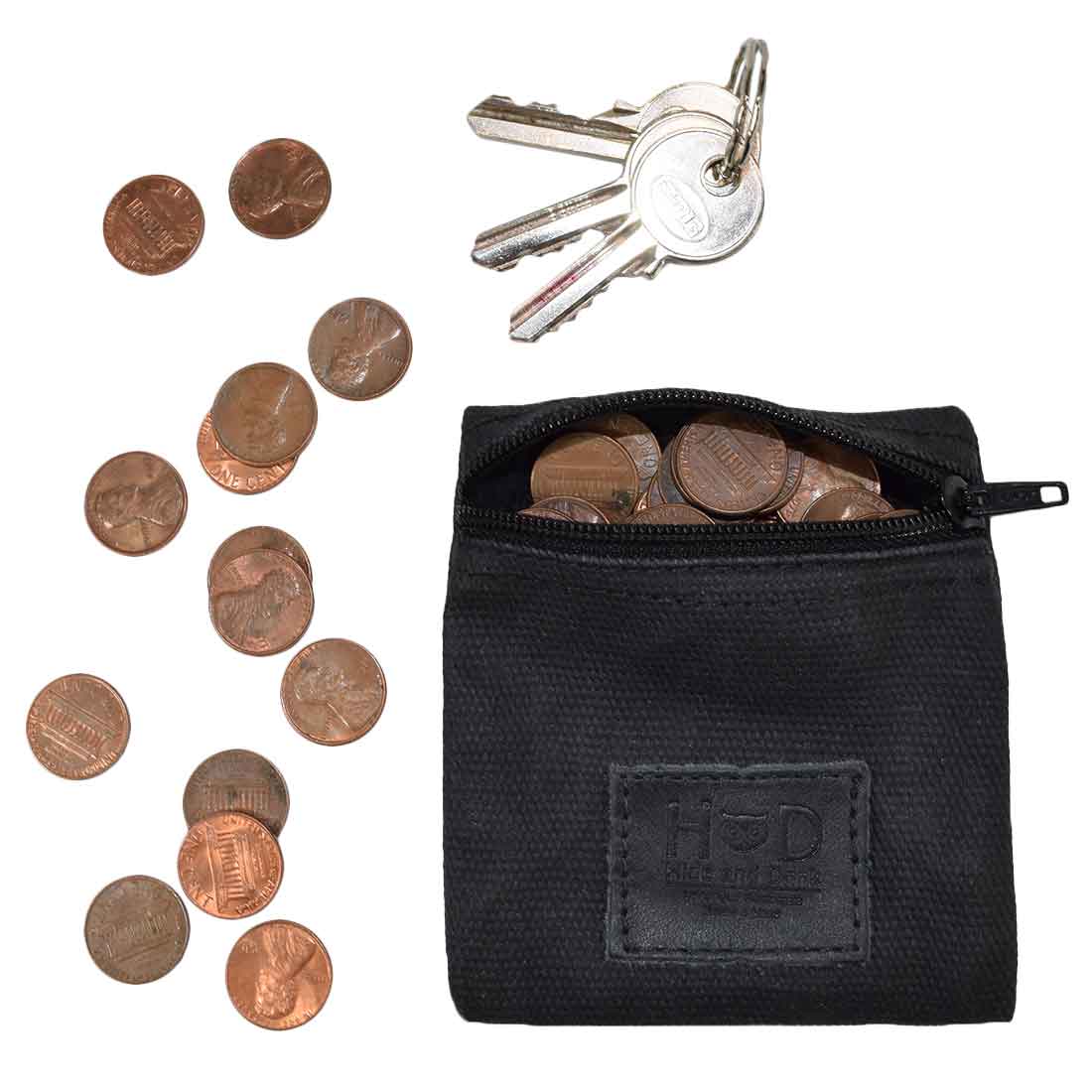 Hide & Drink Condom Pouch highlighted against a plain background, crafted from high-quality water resistant waxed canvas. This versatile pouch is perfect for everyday use and great as a classic partner gift. Handmade in La Antigua Guatemala reflects artisan craftsmanship in small batches.
