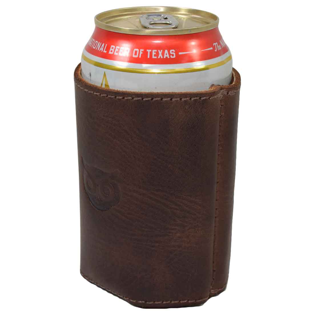 Chic Coolie Beer Sleeve by Hide & Drink, offering a rustic appeal in Full Grain Leather. This functional sleeve showcases hand cut and hand sewn craftsmanship, making it ideal for any social occasion. Proudly artisan-made in La Antigua Guatemala.