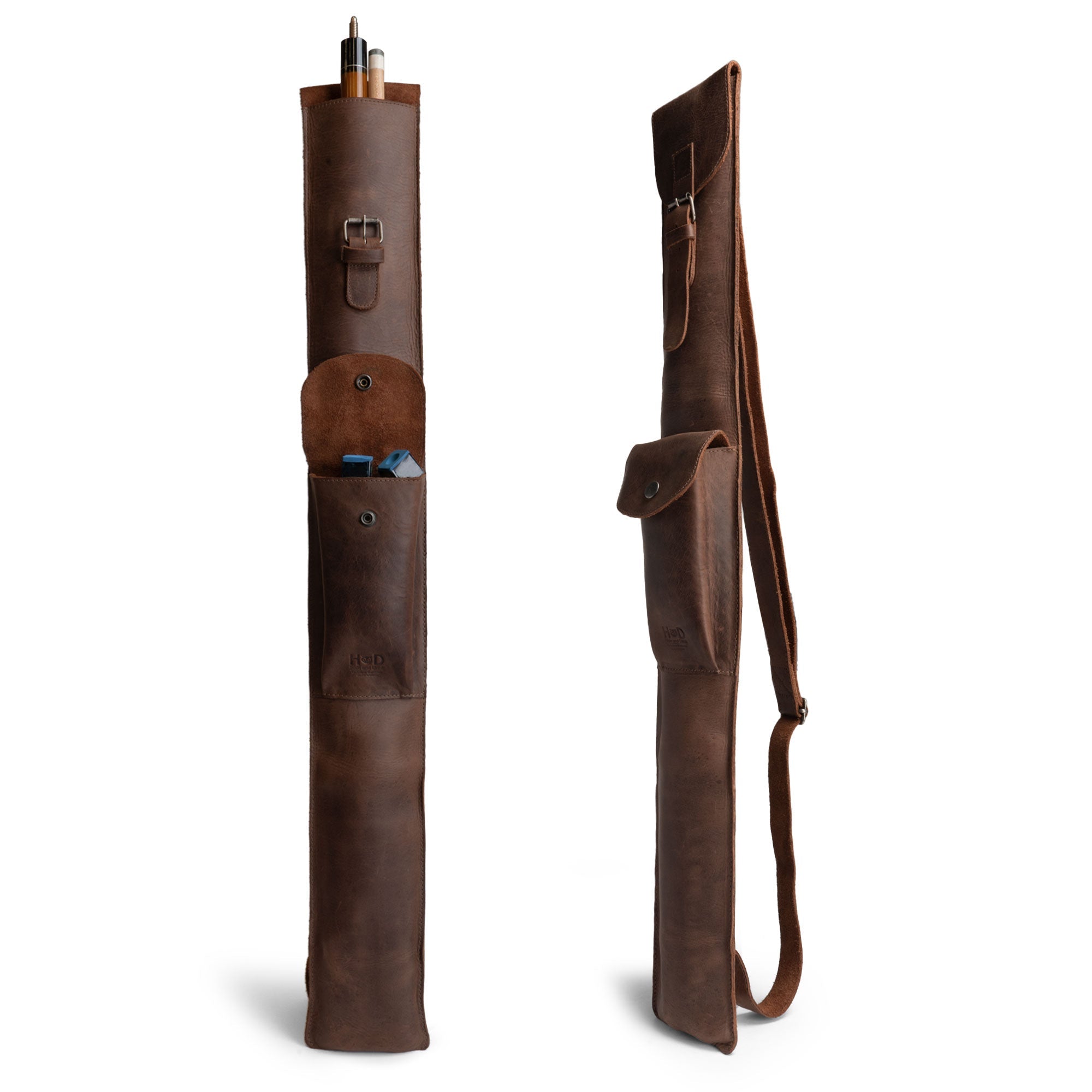 Hide & Drink Billiard/Pool Cue Case in a rustic design, featuring a flat profile and adjustable strap, made from durable full grain leather. Perfect for carrying your billiard cues securely. Rustic Billiard/Pool Cue Flat Case, Stick Carrying Bag with Adjustable Strap, Full Grain Leather, StockyardX, Small Batch Production, Hand Cut, Hand Sewn, Fire Branded, Artisan, Handmade in La Antigua Guatemala & Oaxaca Mexico.