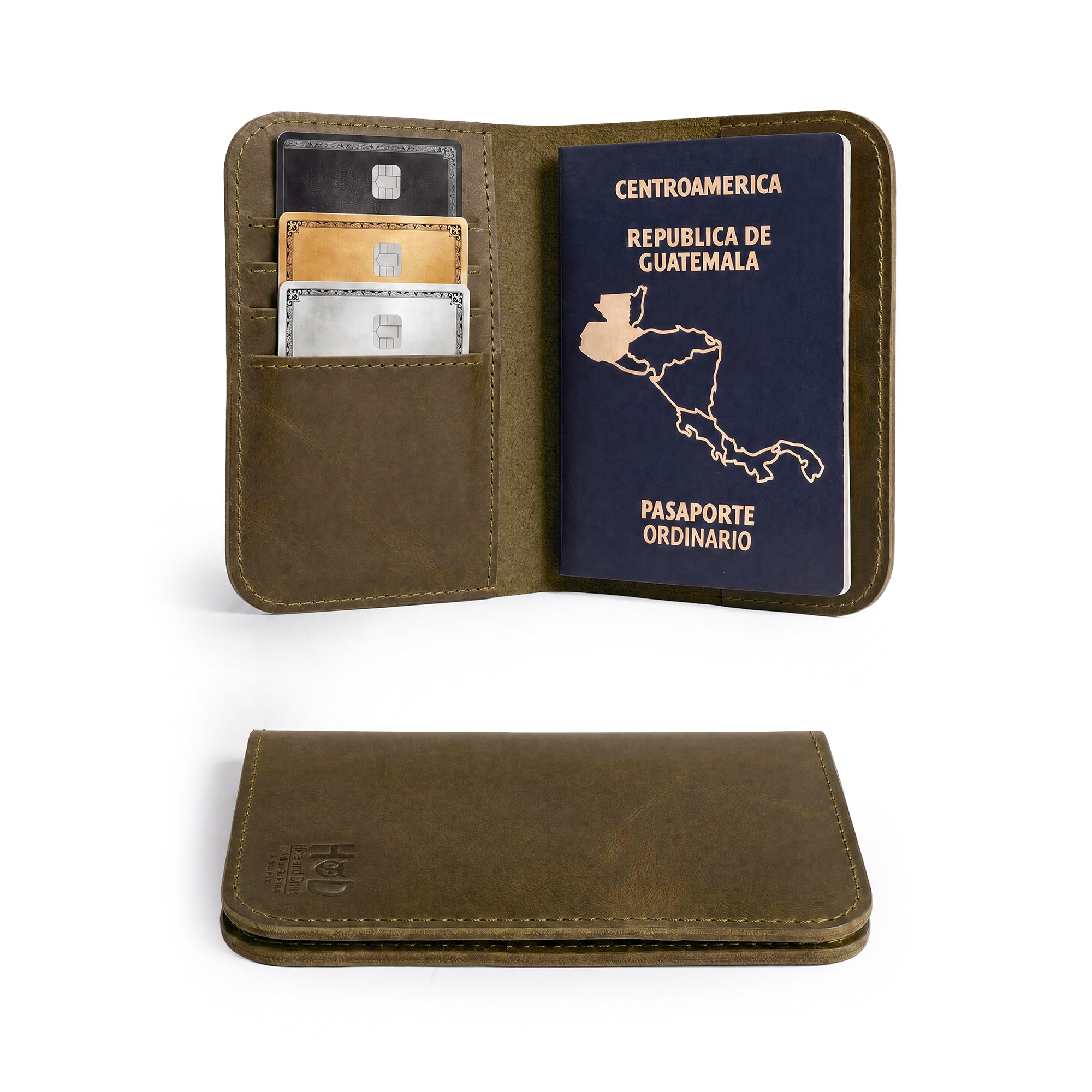 Inside layout of the Hide & Drink Travel Wallet, thoughtfully designed with card slots. This artisan-crafted travel wallet serves as a bifold passport case made from high-quality leather in La Antigua Guatemala.