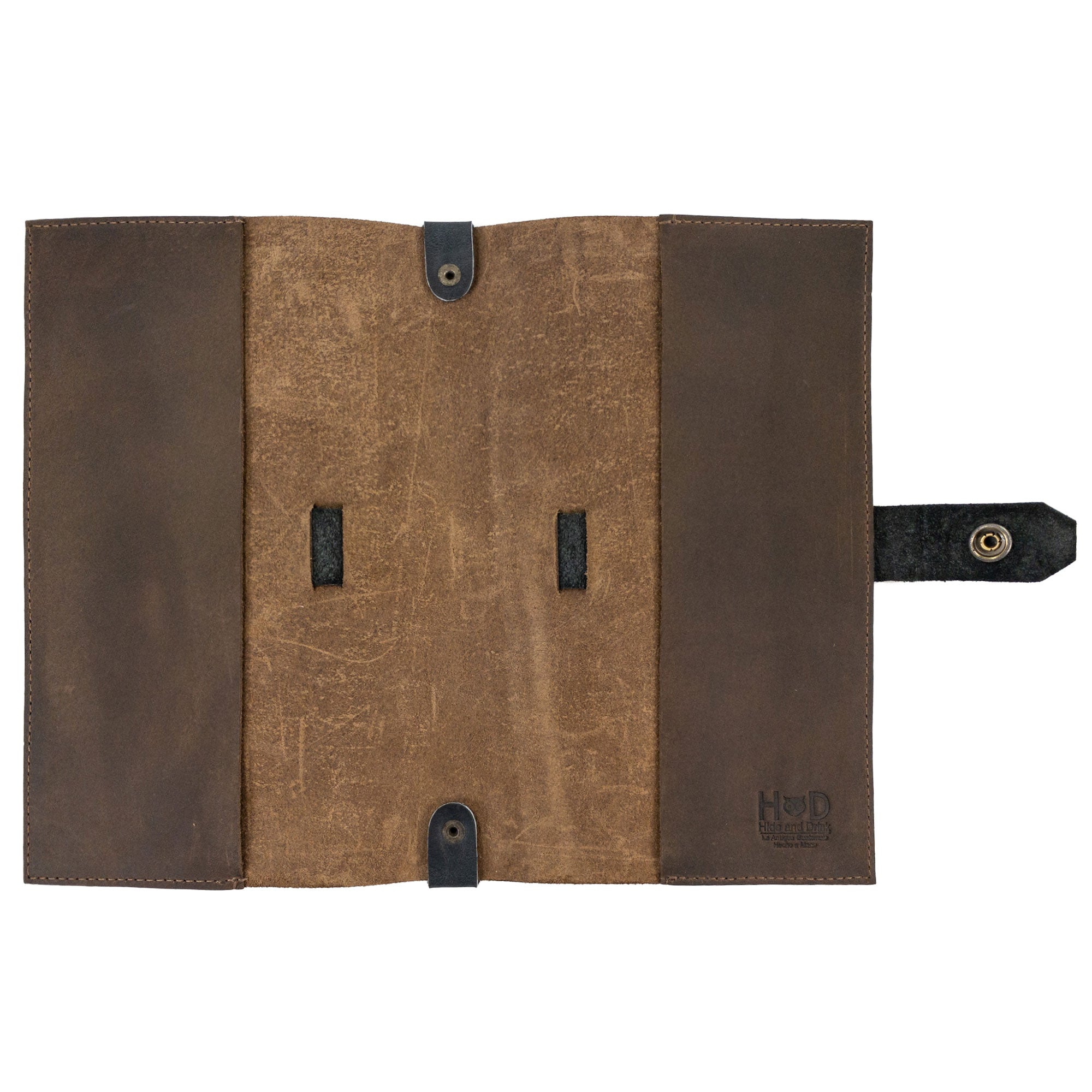 Open interior of Hide & Drink's Riveted Field Note Cover for Moleskine (5 x 8.25 in.) Notebook NOT Included, featuring plush leather and functional design for easy access to notes. A proud representation of artisan craftsmanship, handmade in La Antigua Guatemala & Oaxaca, Mexico.