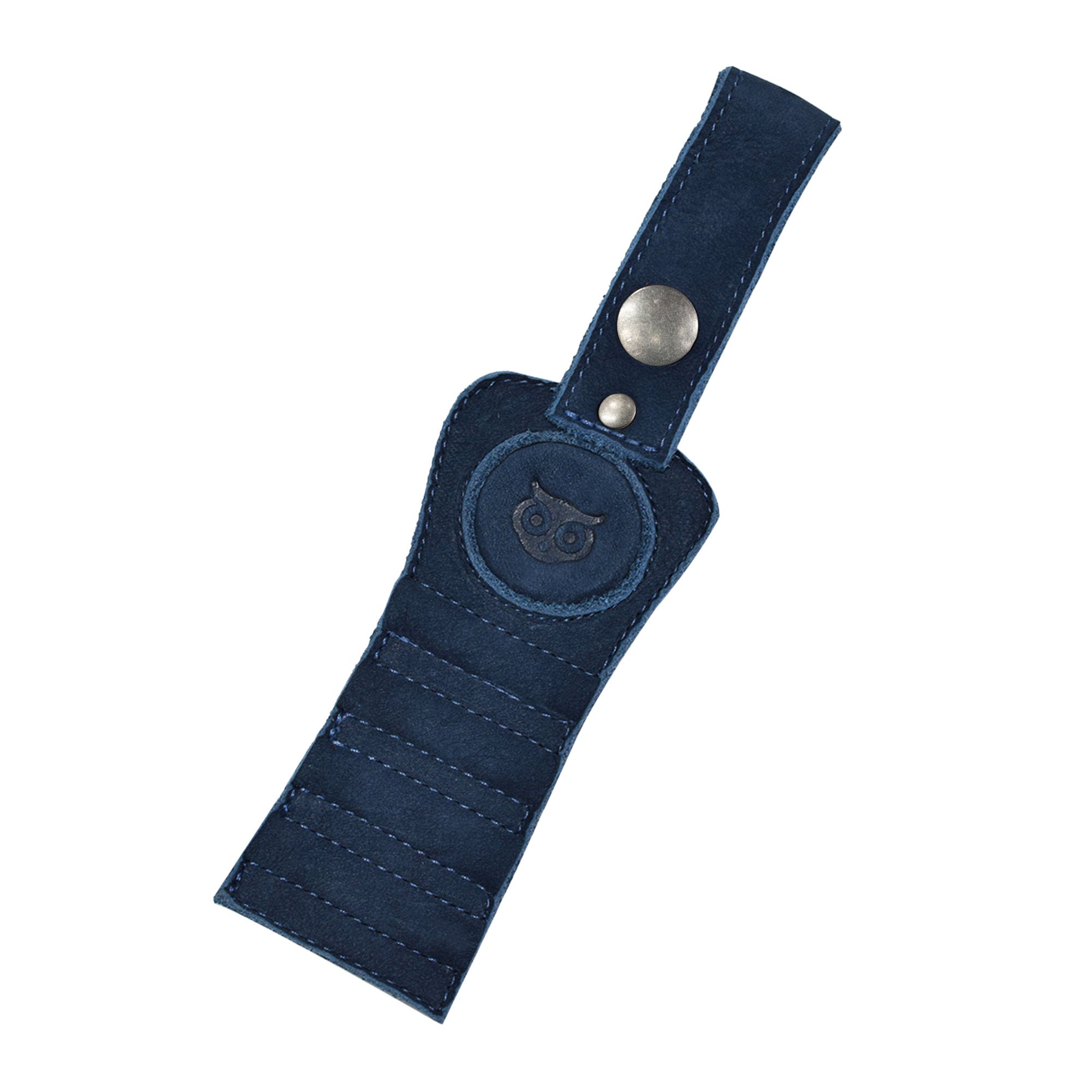 Close-up of the vibrant blue leather Hide & Drink Golf Tee Holder, illustrating its elegant design. This holder is an ideal accessory for golfers, crafted from full grain leather and made artisanally in La Antigua Guatemala.