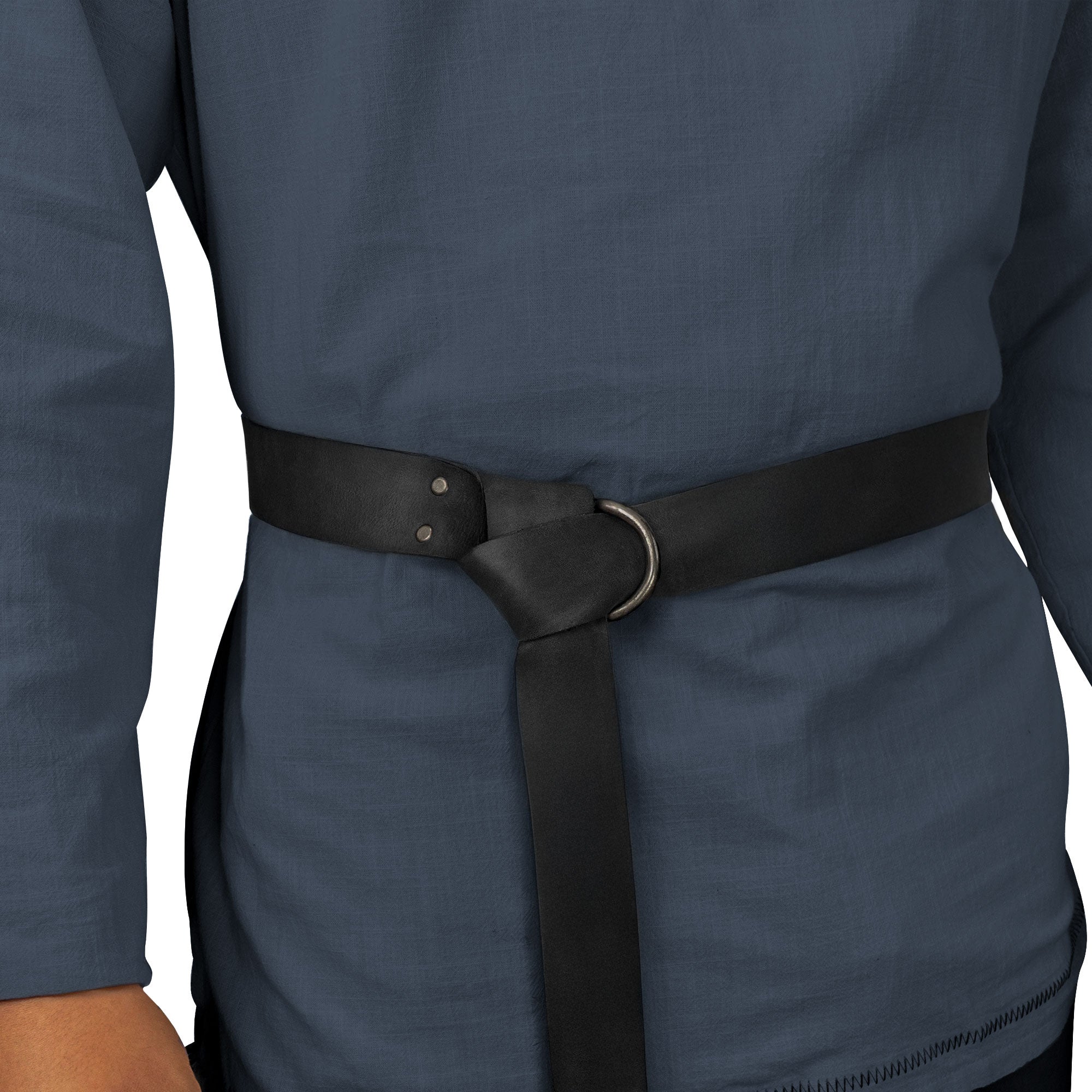Medieval Knight Belt in black by Hide & Play, elegantly worn, demonstrating its classic style. This Full Grain Leather Medieval Knight Belt is ideal for men seeking a Renaissance Viking Belt for Costume or Cosplay, crafted meticulously by artisans in La Antigua, Guatemala, with artisanal, small batch production techniques.