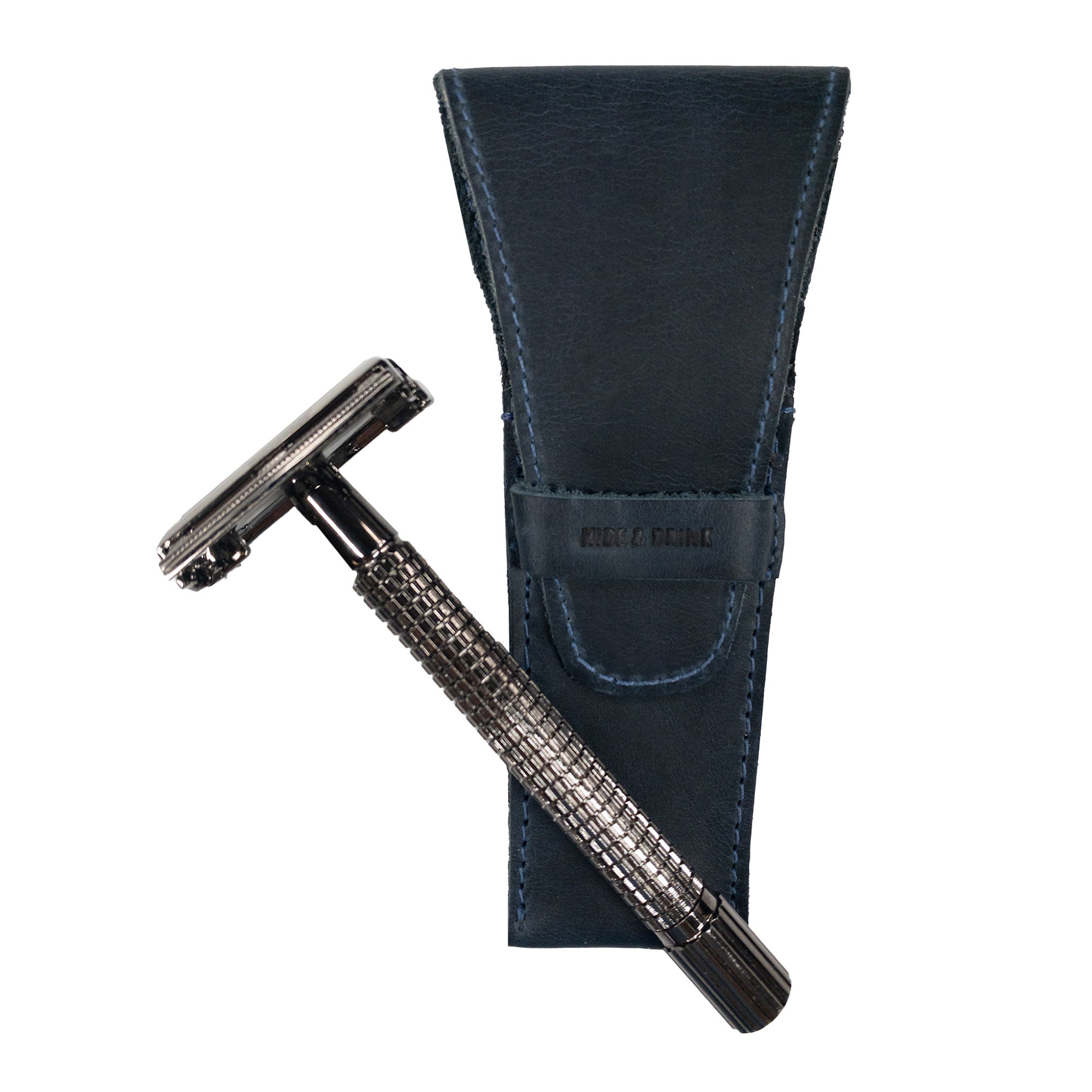 Safety Razor Case by Hide & Drink featuring a razor neatly placed inside, showcasing its fine Full Grain Leather design, ideal for shaving accessories.