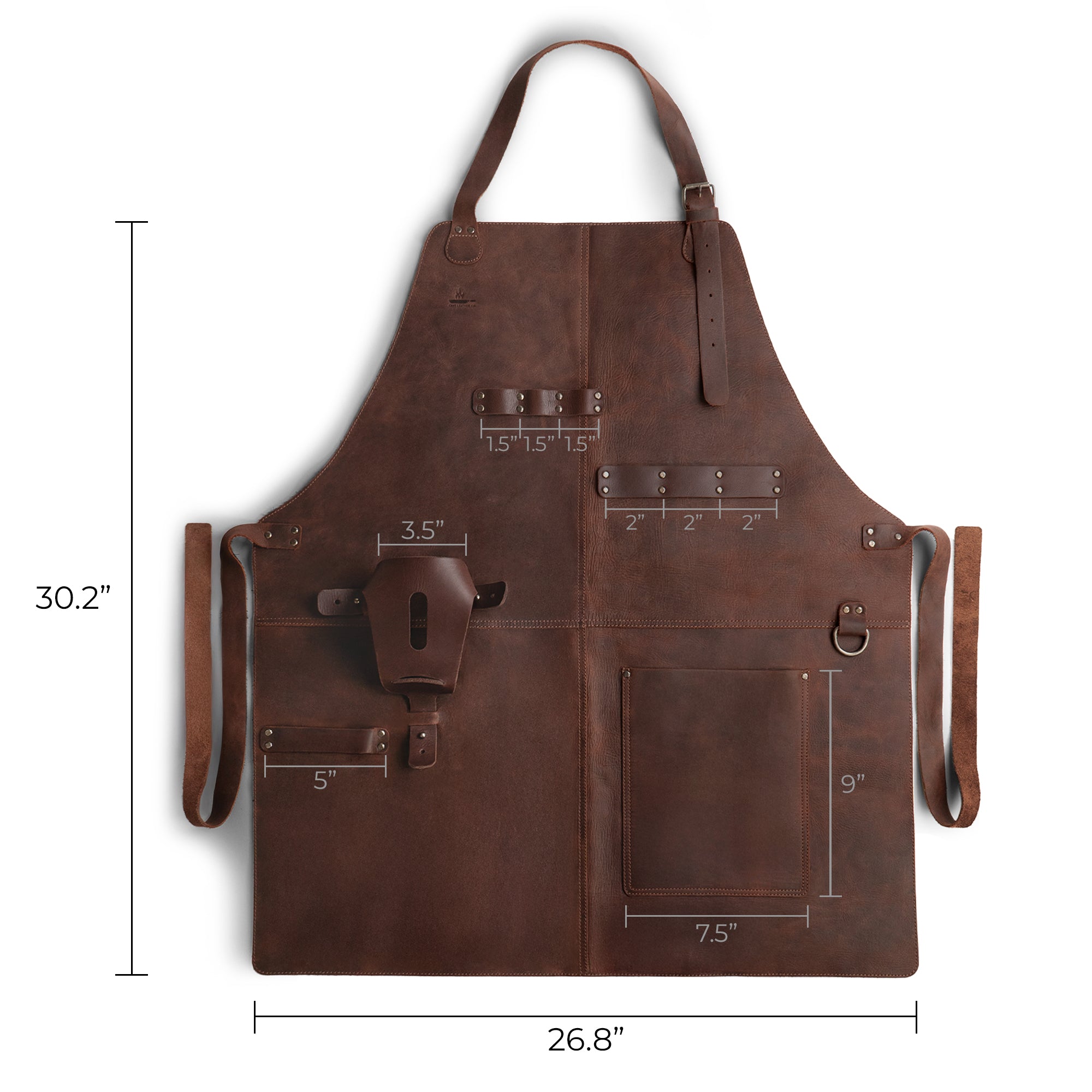 Measurement view of Cast Leather Co. BBQ Apron, featuring dimensions and highlighting its rustic chef design with adjustable neck strap. Made from durable full grain leather, this artisan apron is a perfect blend of style and function, handmade in La Antigua Guatemala & Oaxaca Mexico.