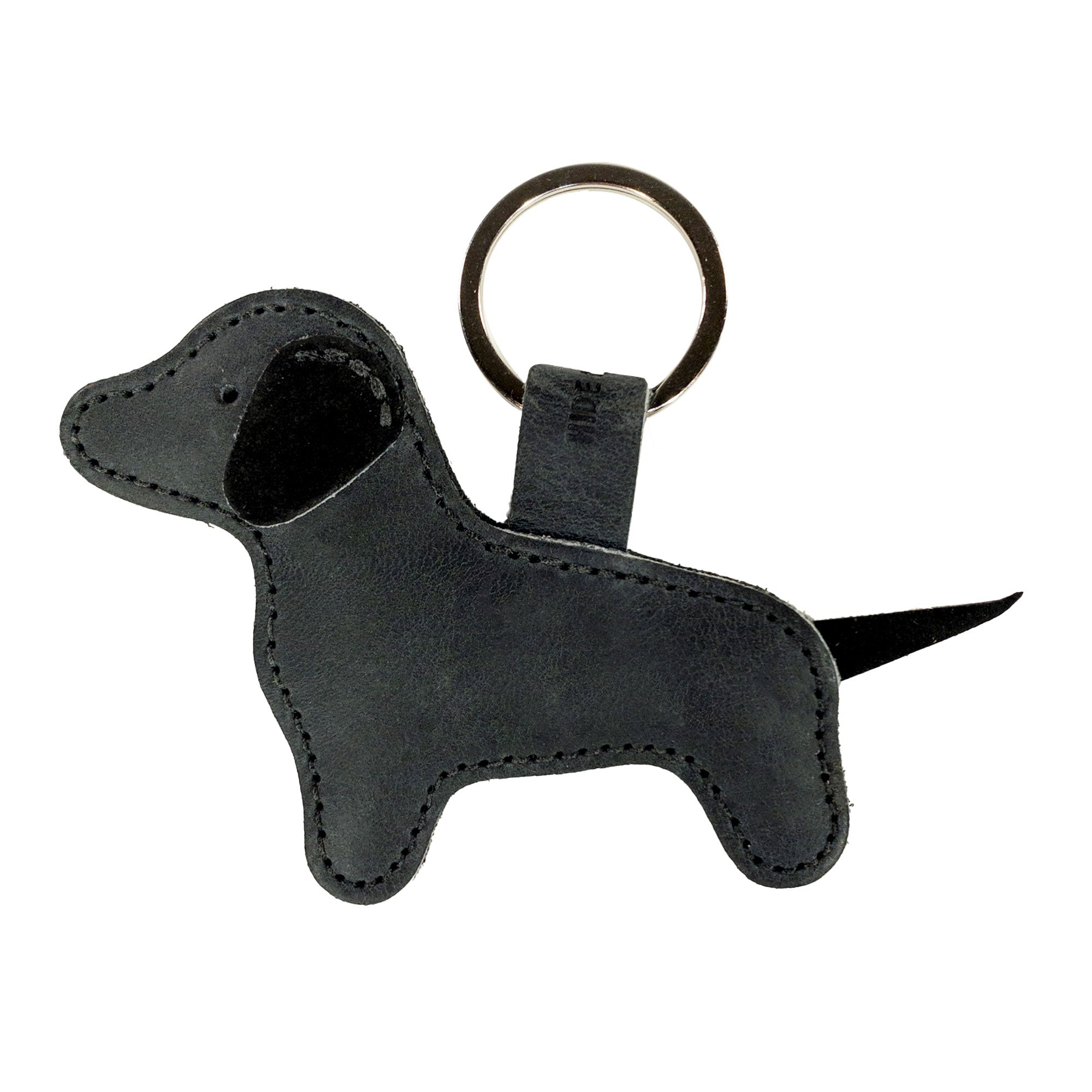 This image offers a look at the dimensions of the Hide & Drink Dog Keychain, elegantly shaped in black Full Grain Leather. A perfect fusion of cute stuffed animal ornament design and functionality, it’s a testament to artisan craftsmanship, handmade in La Antigua Guatemala & Oaxaca Mexico.