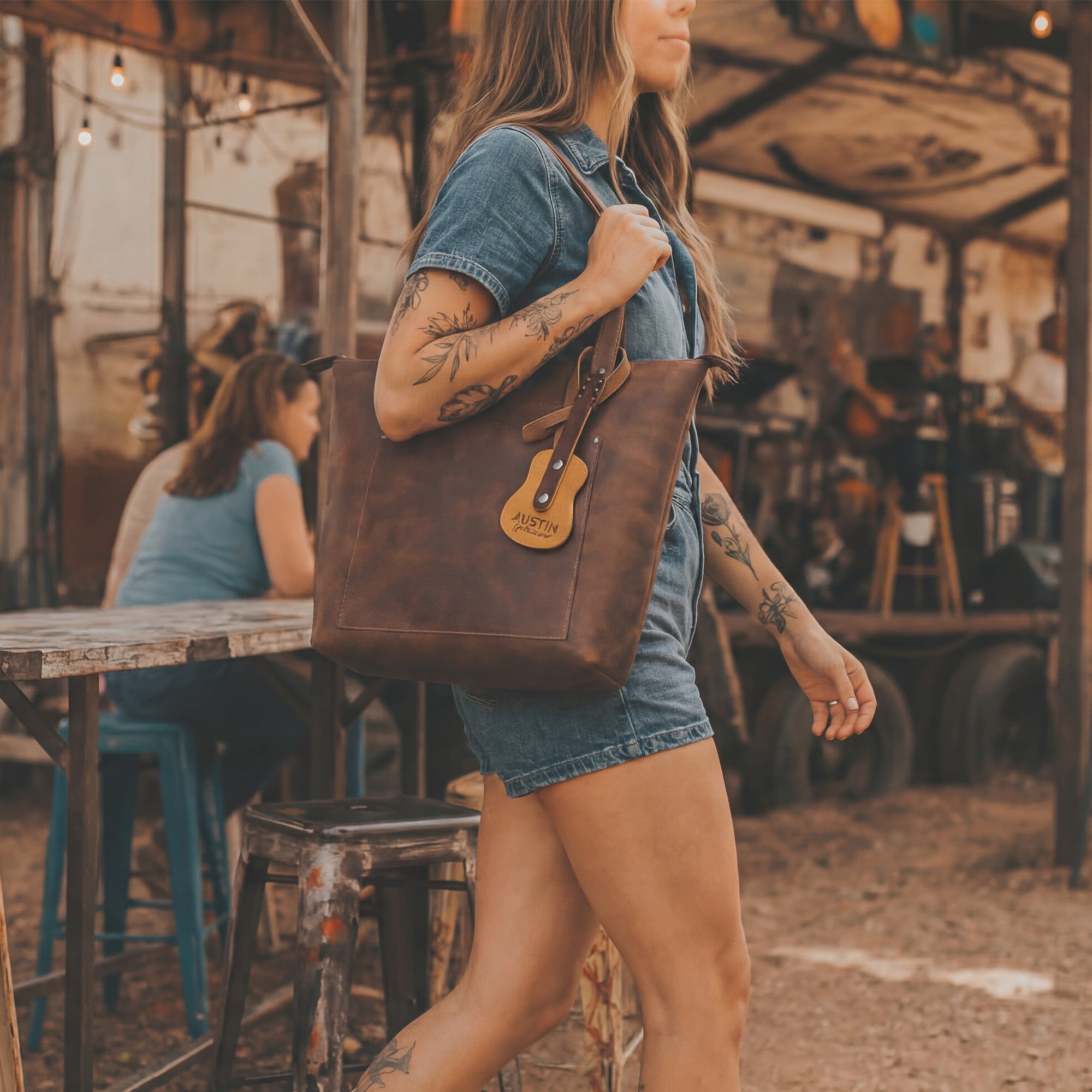 Six-String Austin Bag Charm