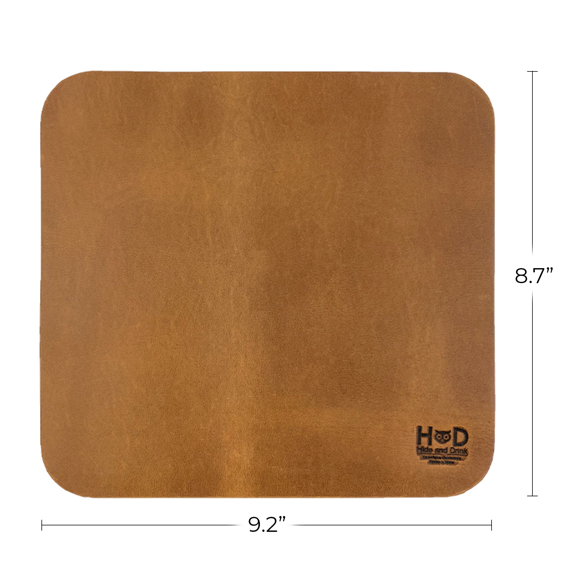 Hide & Drink Mousepad showcasing a stunning red leather surface, perfect for vibrant desk aesthetics. This handcrafted mousepad features an ergonomic non-slip design, made in La Antigua Guatemala & Oaxaca Mexico.