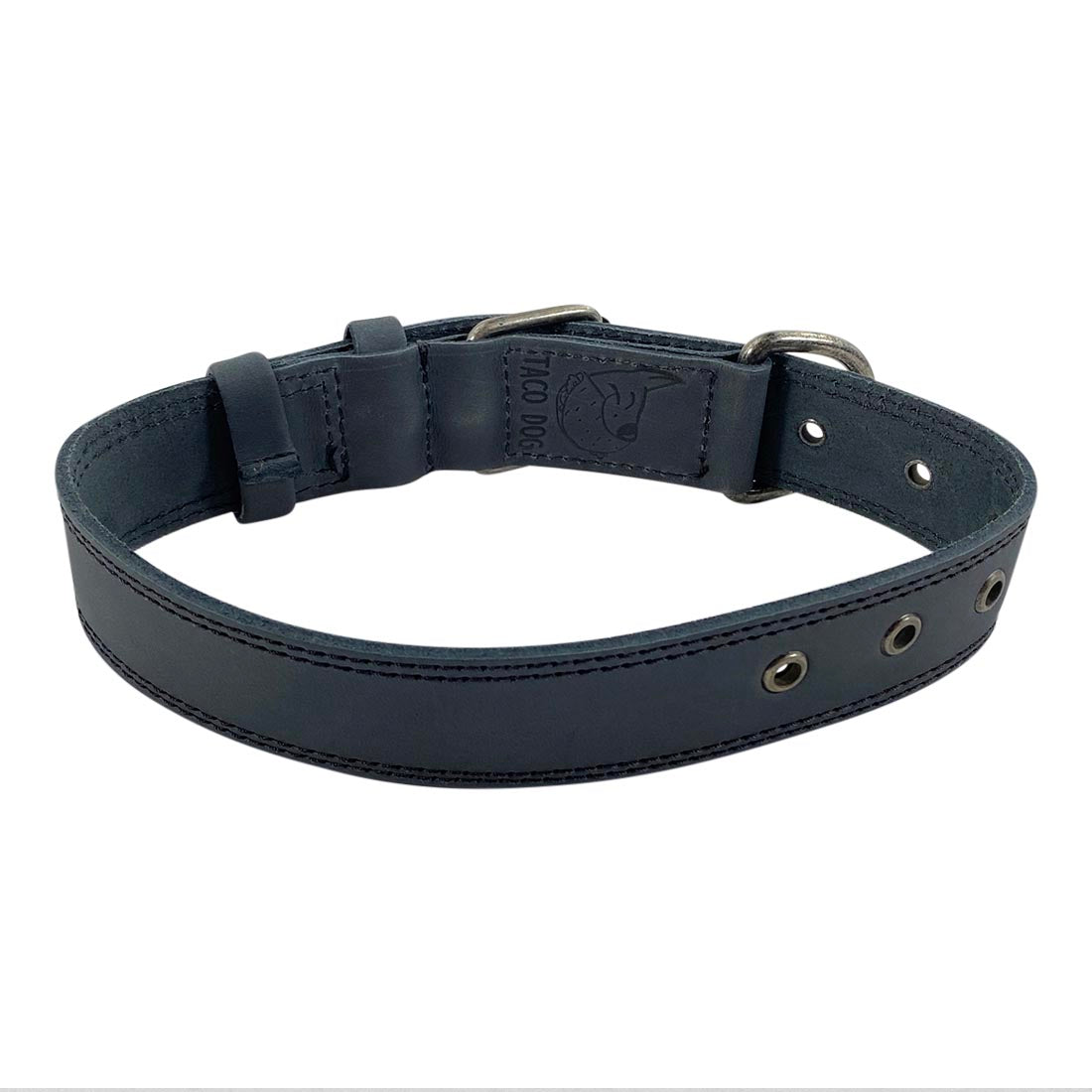 Back view of Taco Dog Black Leather Dog Collar showcasing robust leather design, ideal for medium to large pets. Designed with a durable adjustable buckle and metal D ring, made with care in La Antigua Guatemala.