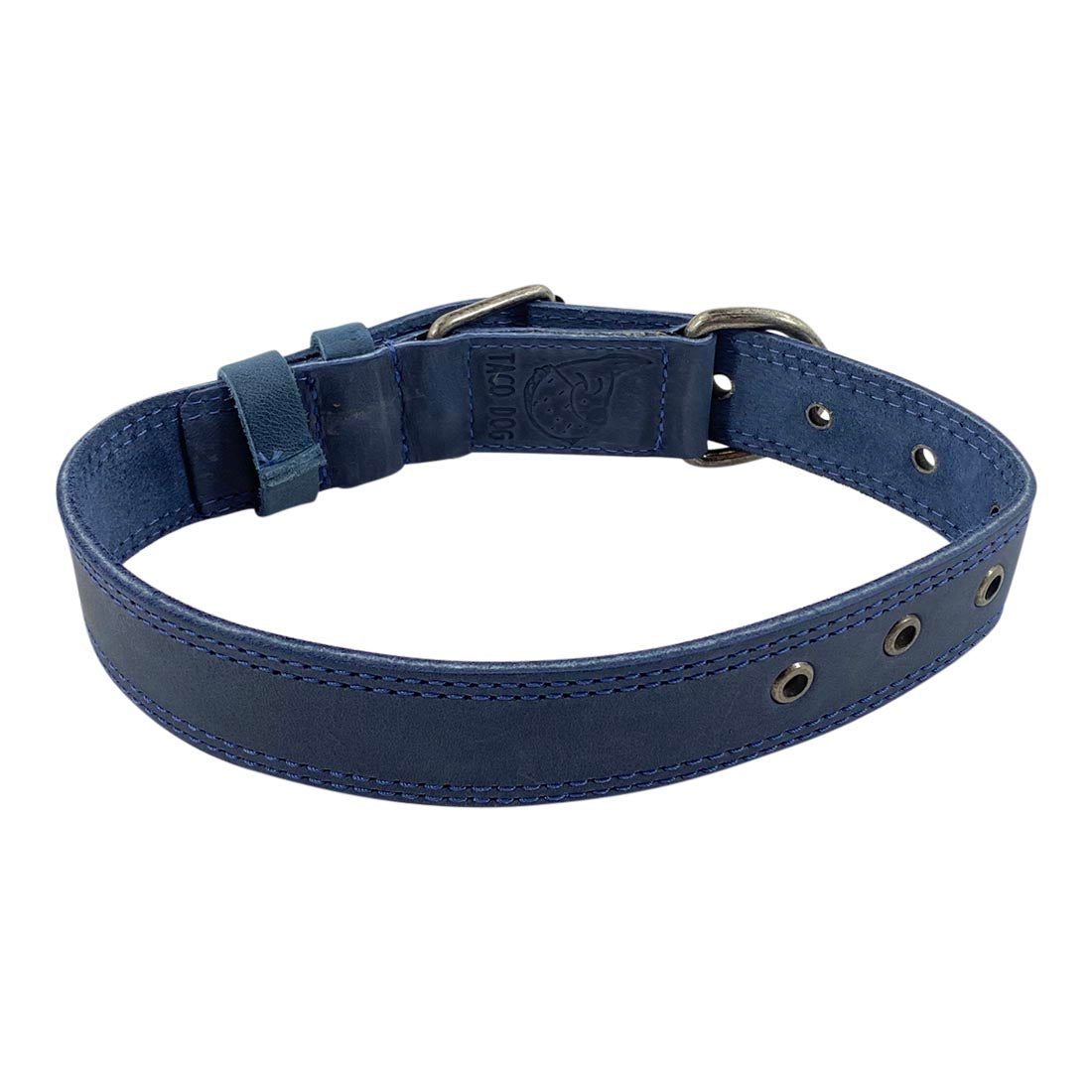 Another angle of Taco Dog Black Leather Dog Collar exhibiting its refined finish with durable materials, perfect for medium to large dogs. High-quality craftsmanship from La Antigua Guatemala.