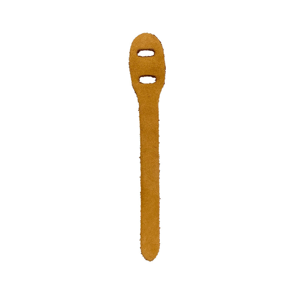 Distinctive Rustic Zipper Pull Replacement by Hide & Drink in quality full grain leather. Part of the 6 pack, ideal for use on backpacks, jackets, wallets, luggage, and bags. Each pull reflects artisan craftsmanship, fire branded and handmade in La Antigua Guatemala & Oaxaca Mexico.